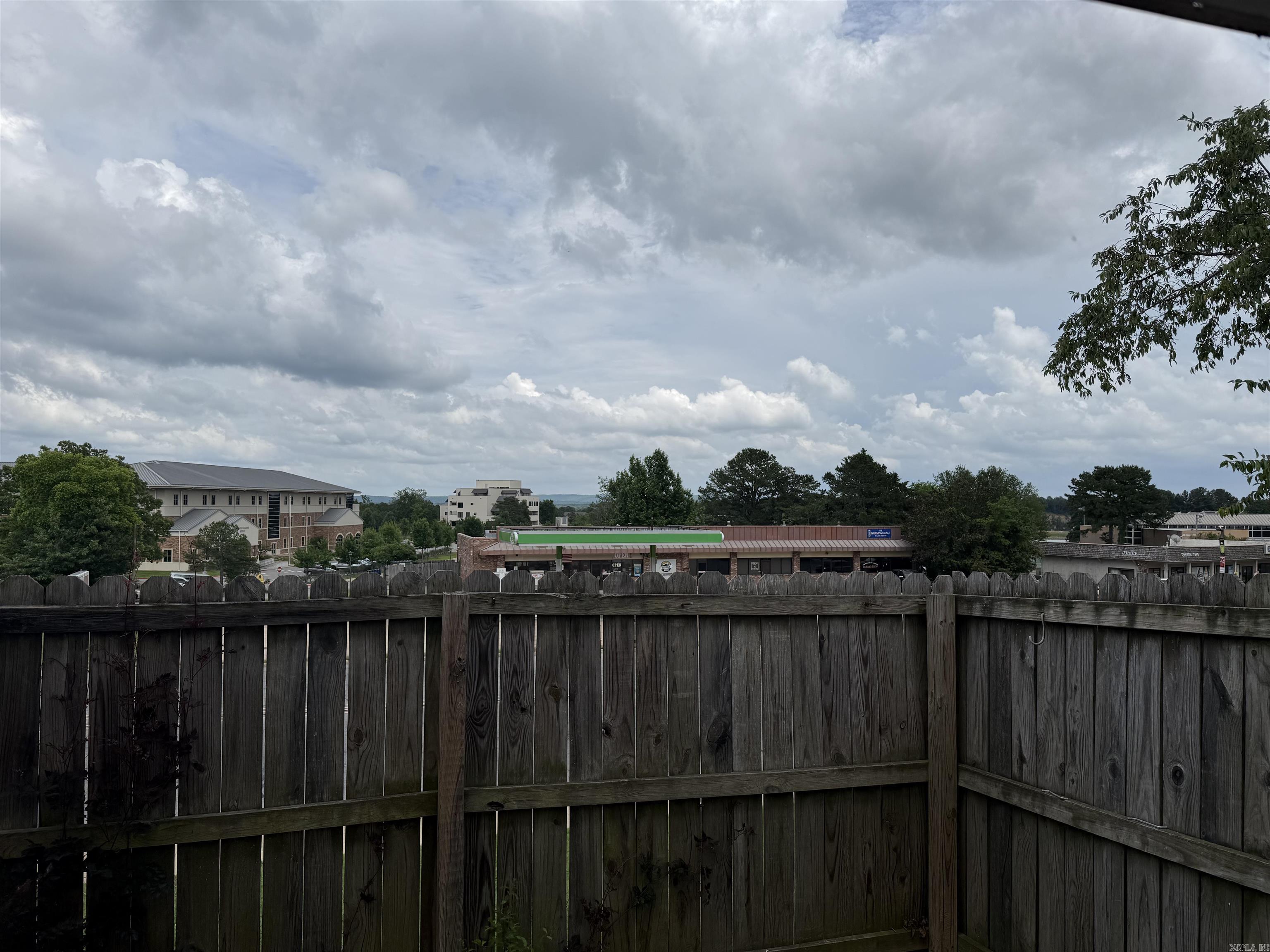 23 Edgehill  Maumelle, AR