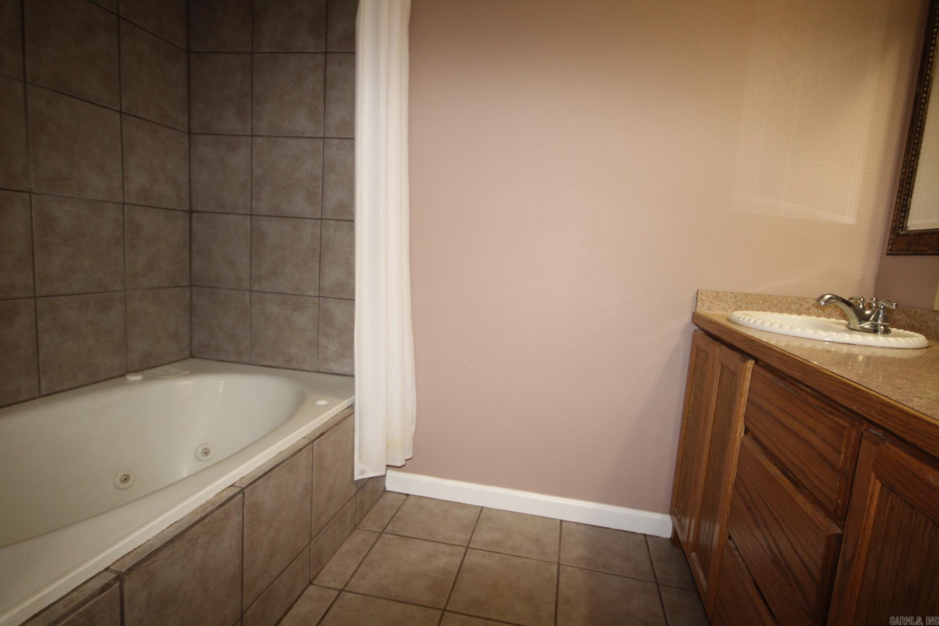 1270 Hempstead 31  Nashville, AR