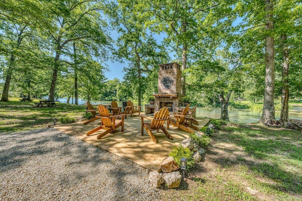 99 Highway 63 South  Mammoth Spring, AR