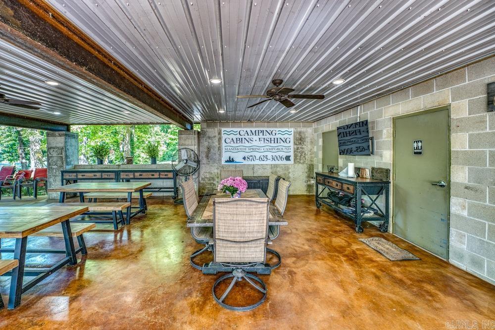 99 Highway 63 South  Mammoth Spring, AR