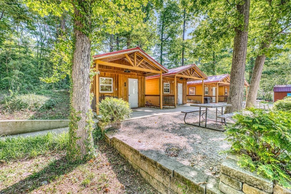 99 Highway 63 South  Mammoth Spring, AR