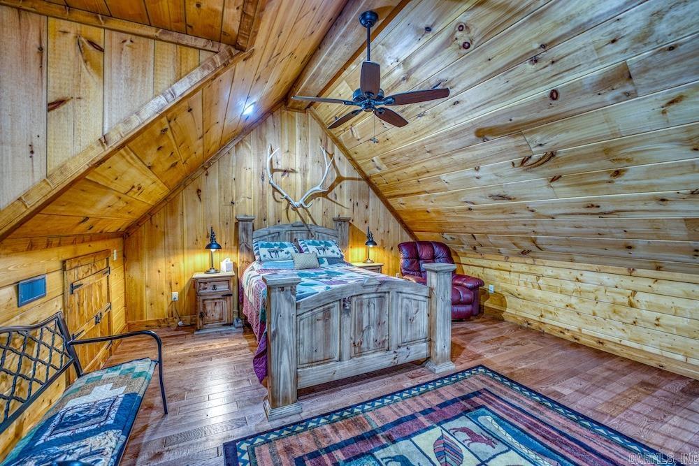 99 Highway 63 South  Mammoth Spring, AR