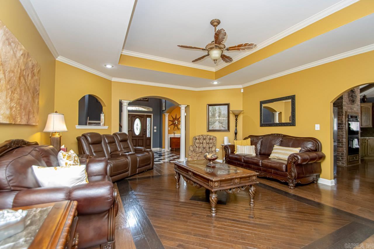 42 Oakwood  Vilonia, AR