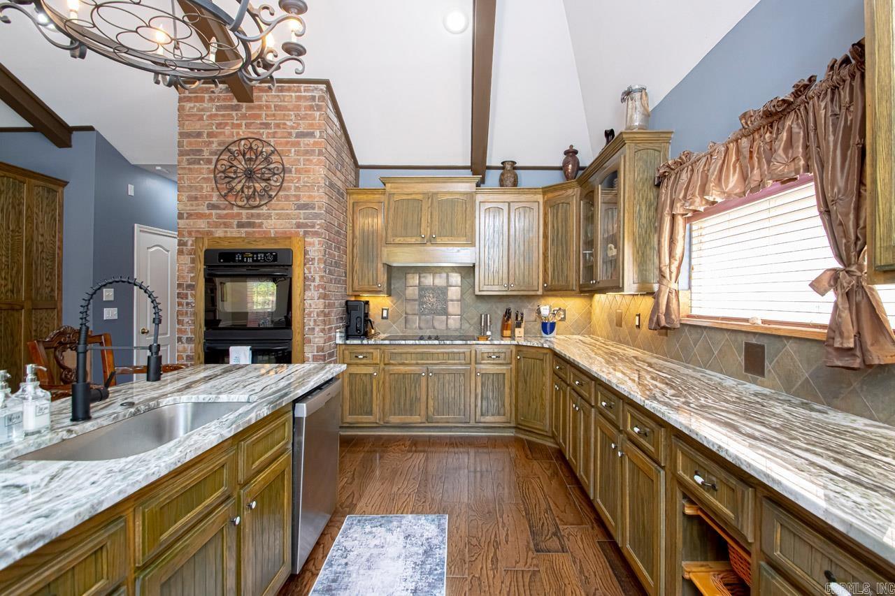 42 Oakwood  Vilonia, AR