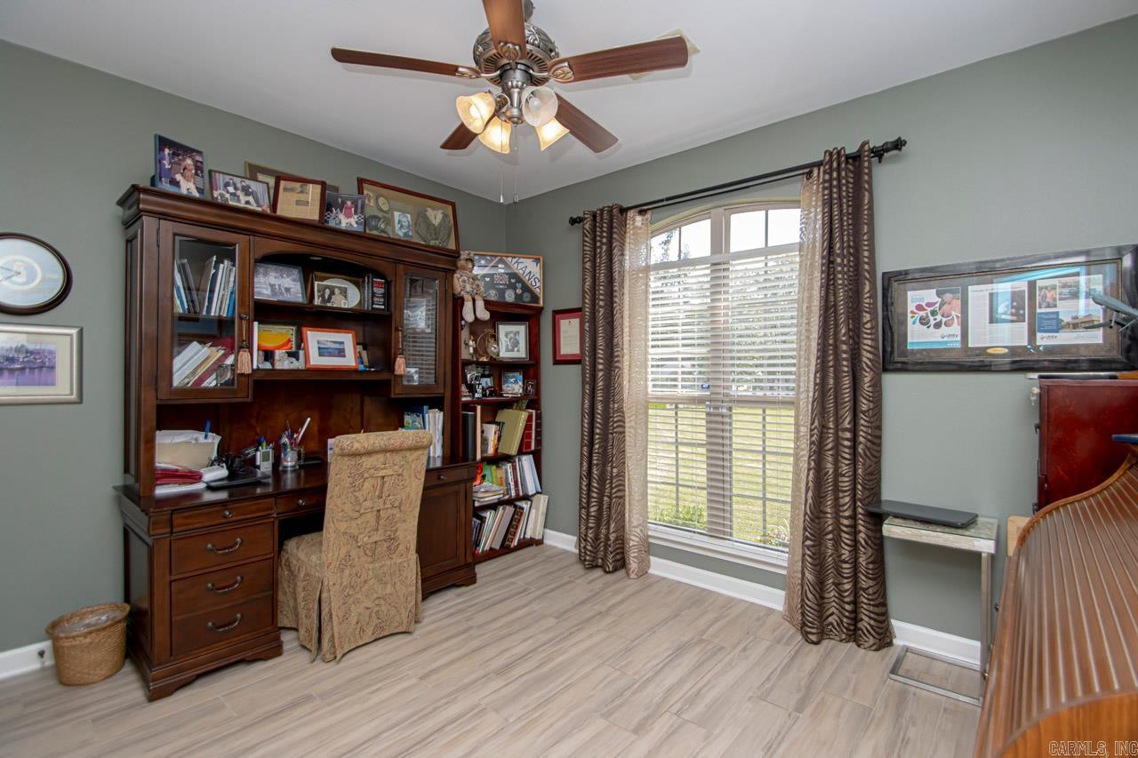 42 Oakwood  Vilonia, AR