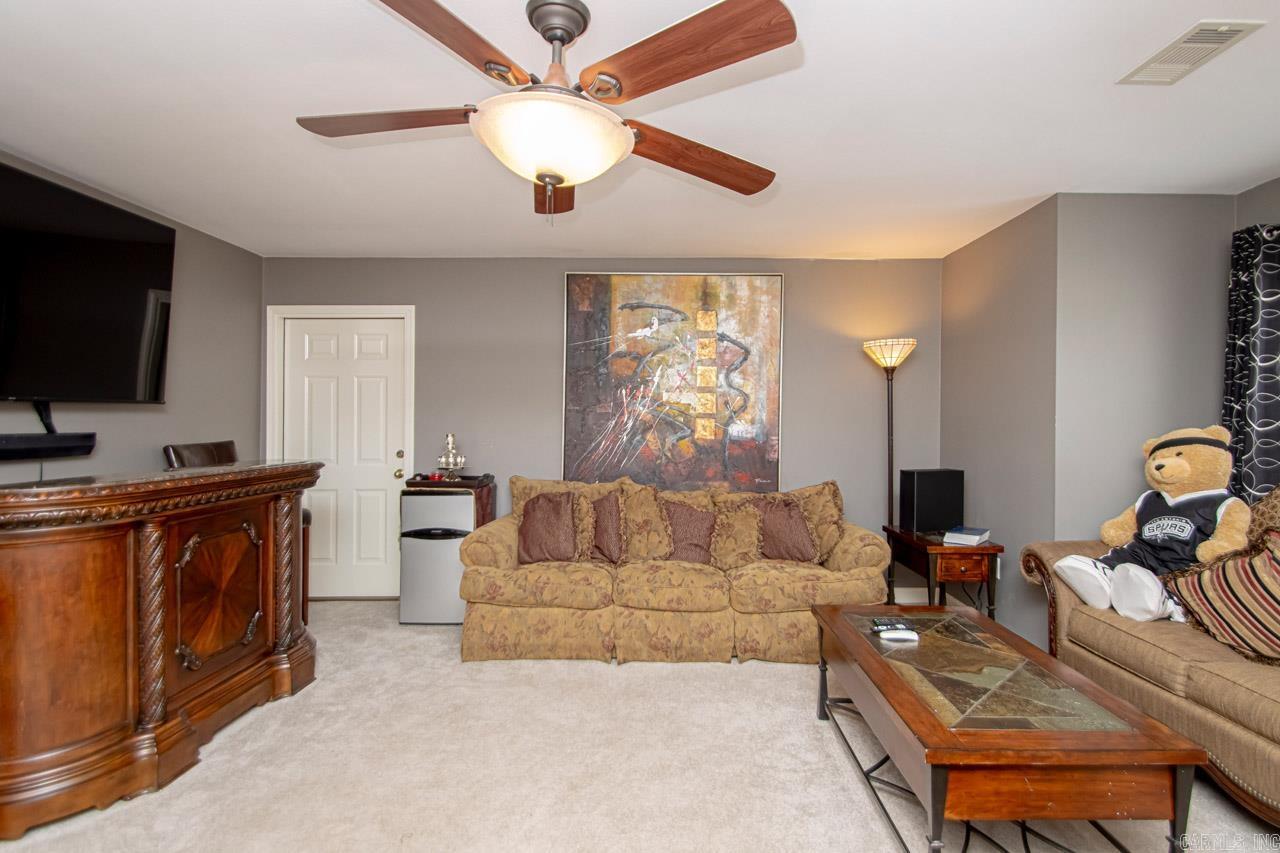 42 Oakwood  Vilonia, AR