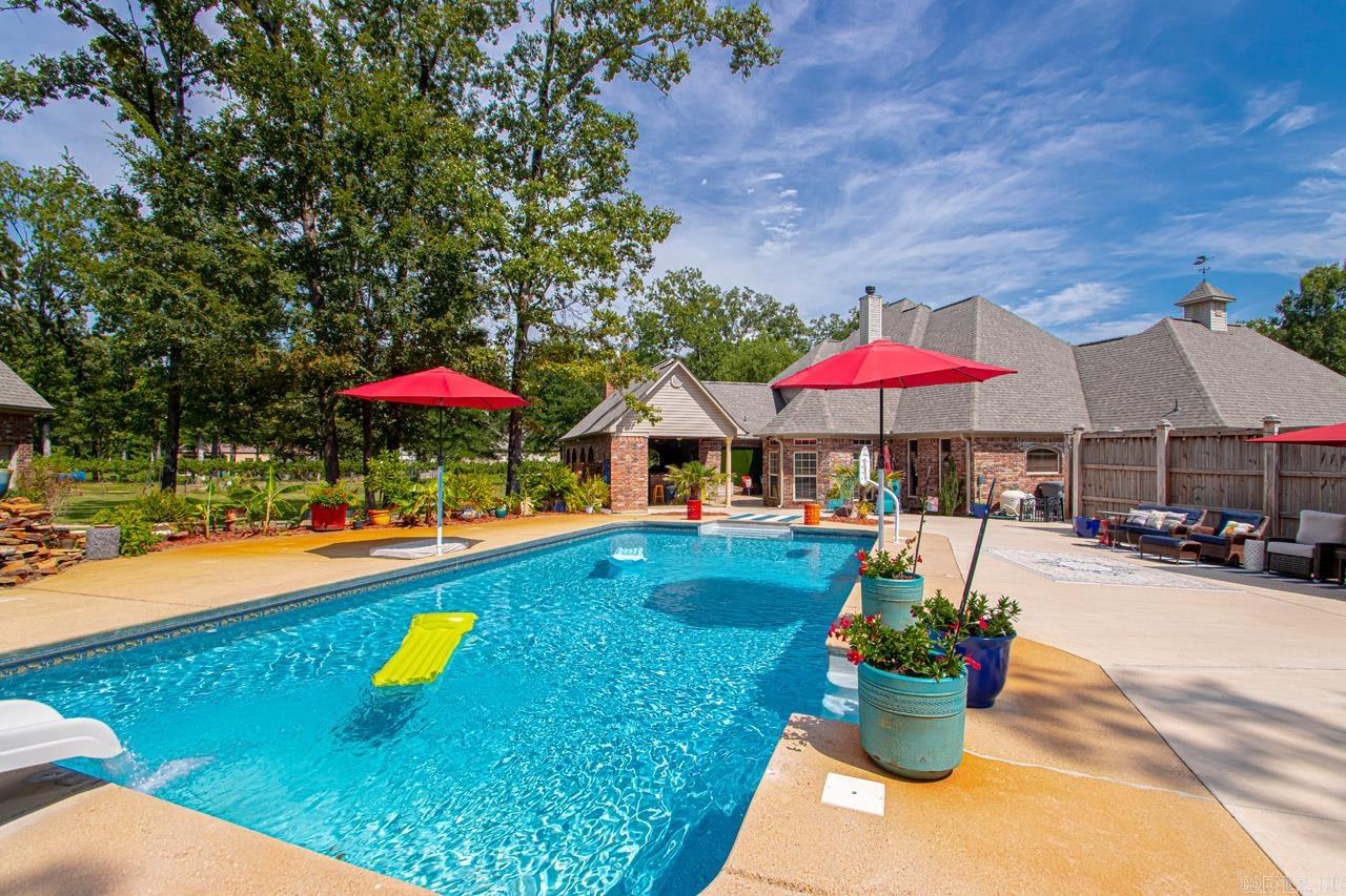 42 Oakwood  Vilonia, AR