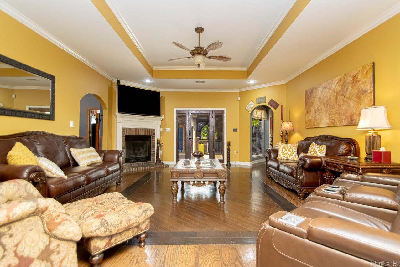 42 Oakwood  Vilonia, AR