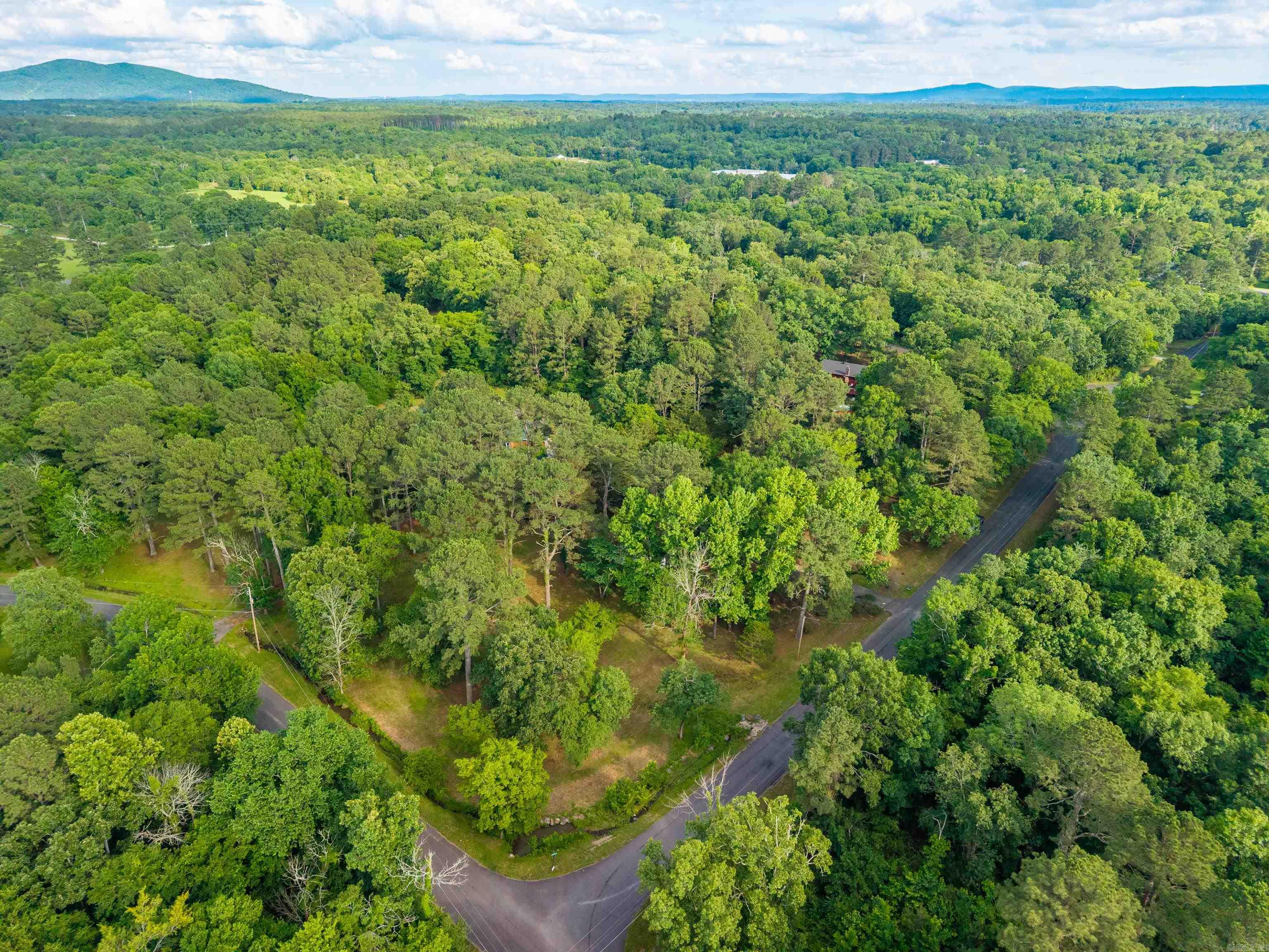116 Pin Oak  Hot Springs, AR