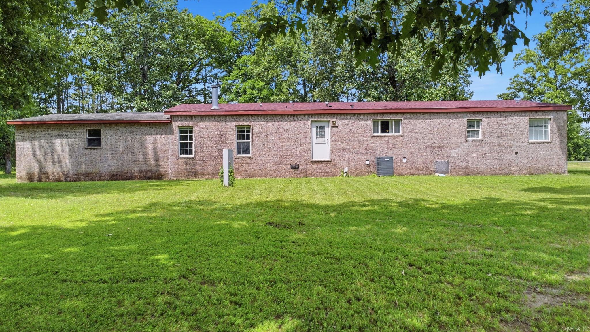 955 N Highway 15  Lonoke, AR