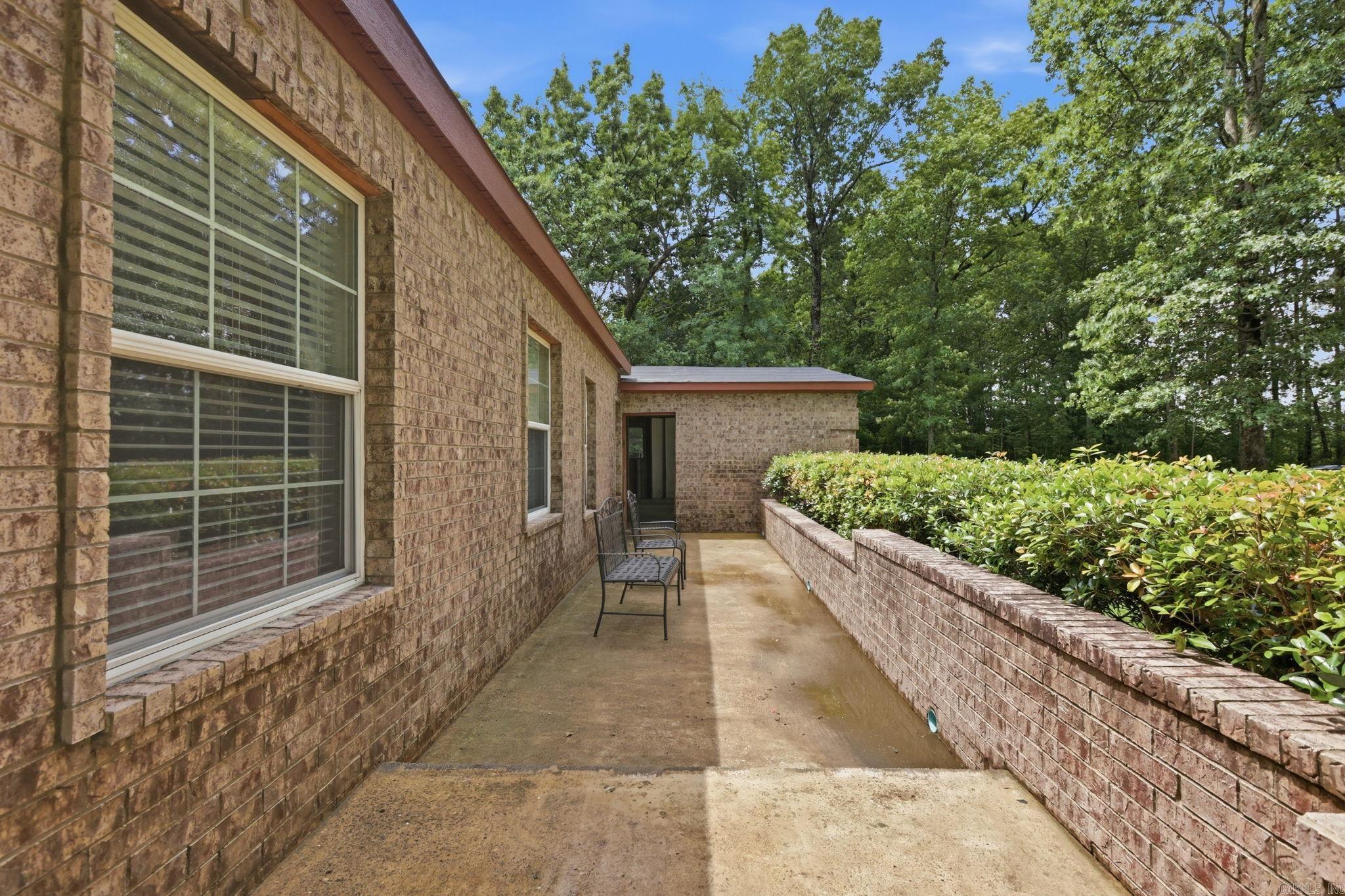 955 N Highway 15  Lonoke, AR