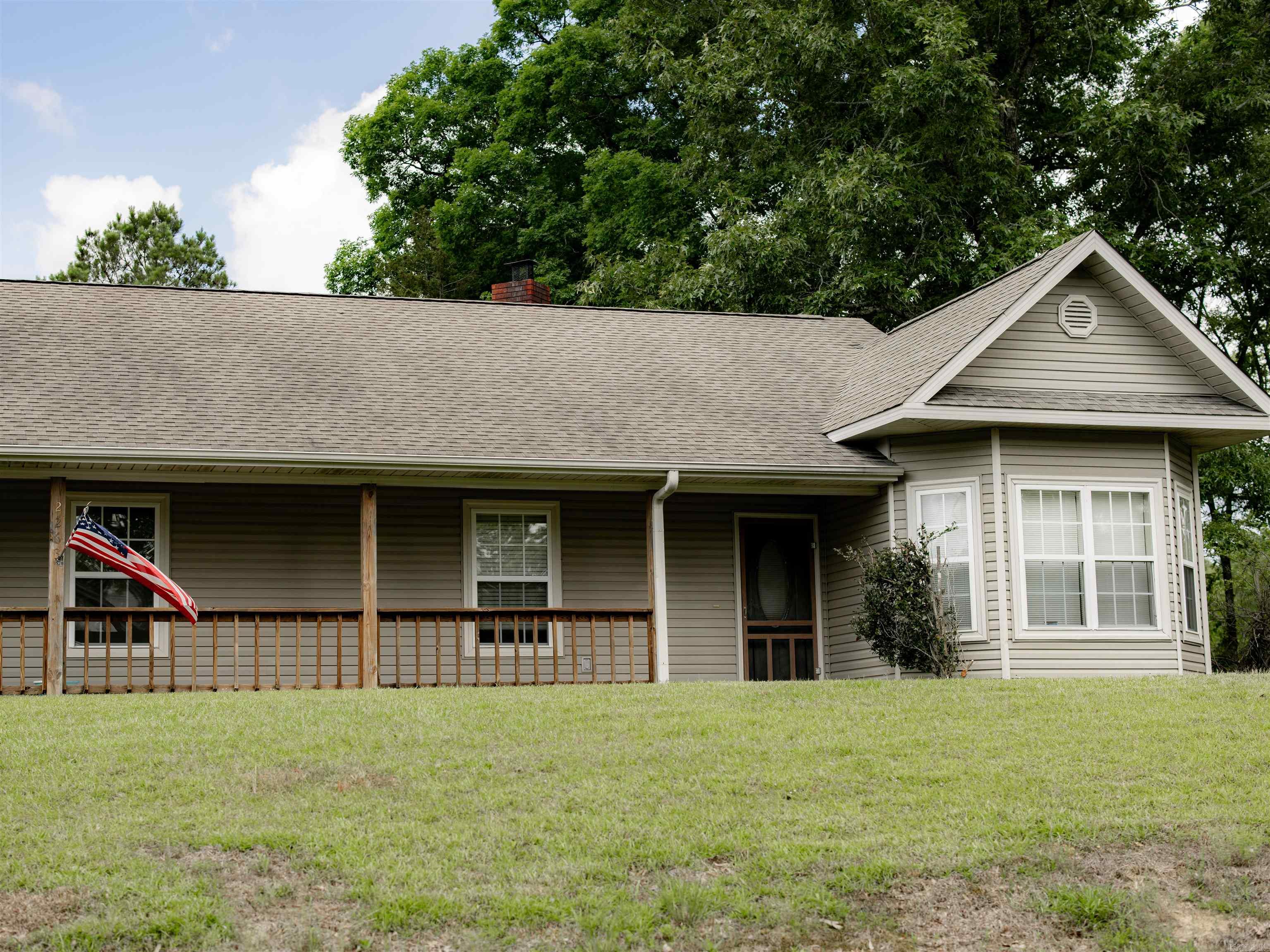 2263 Shouse Ford Road Amity, AR 71929