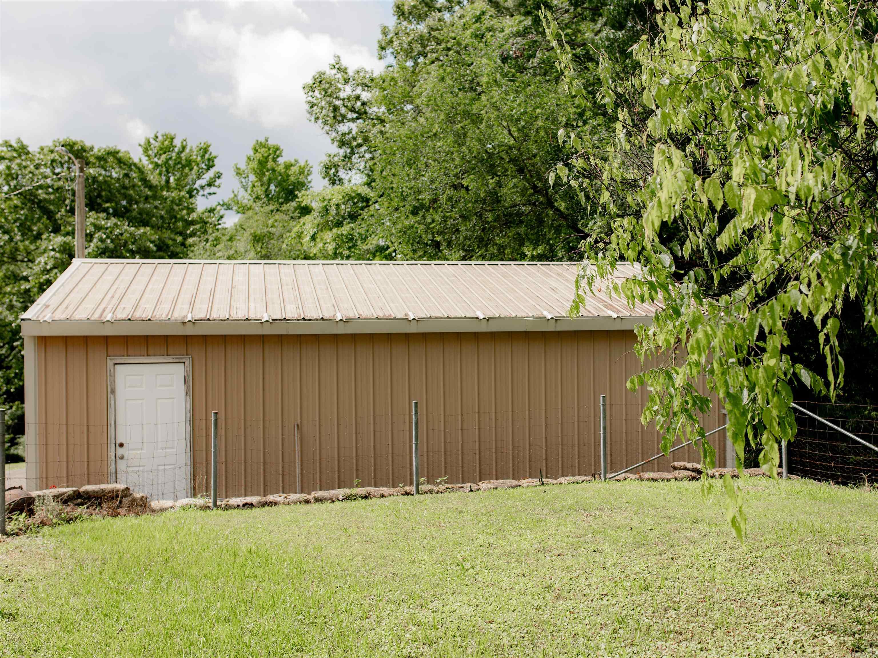 2263 Shouse Ford Road Amity, AR 71929