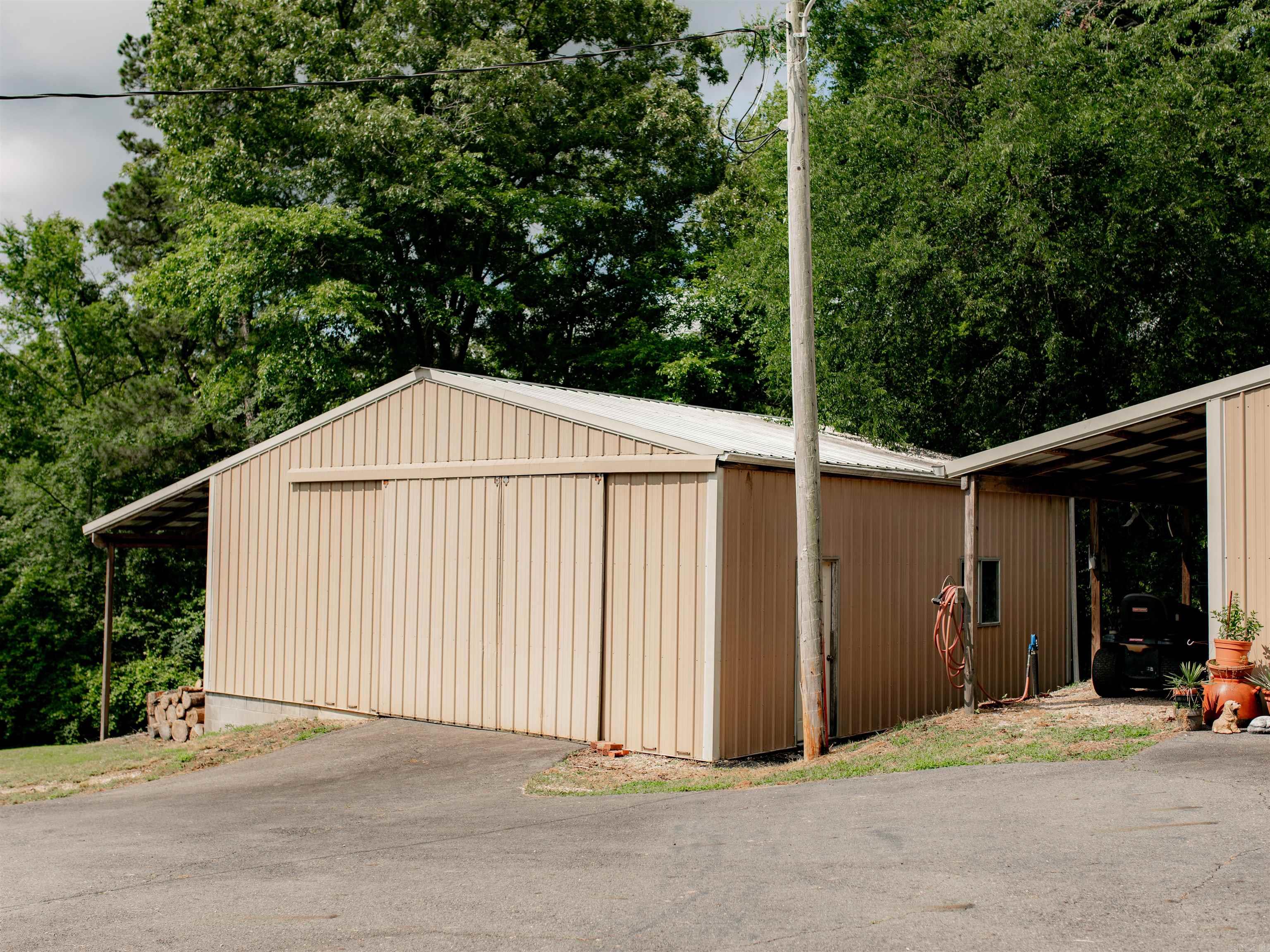 2263 Shouse Ford Road Amity, AR 71929