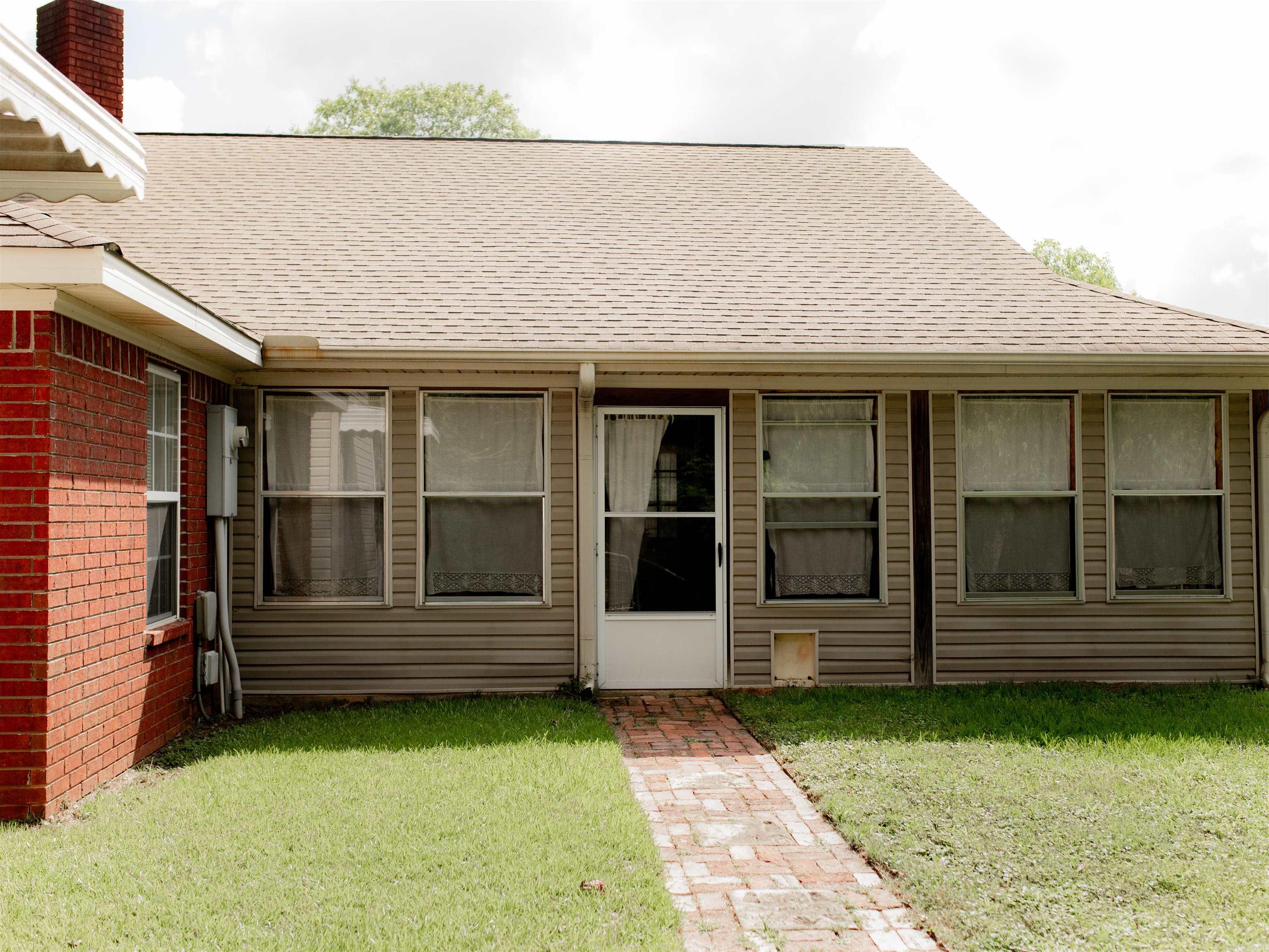 2263 Shouse Ford Road Amity, AR 71929