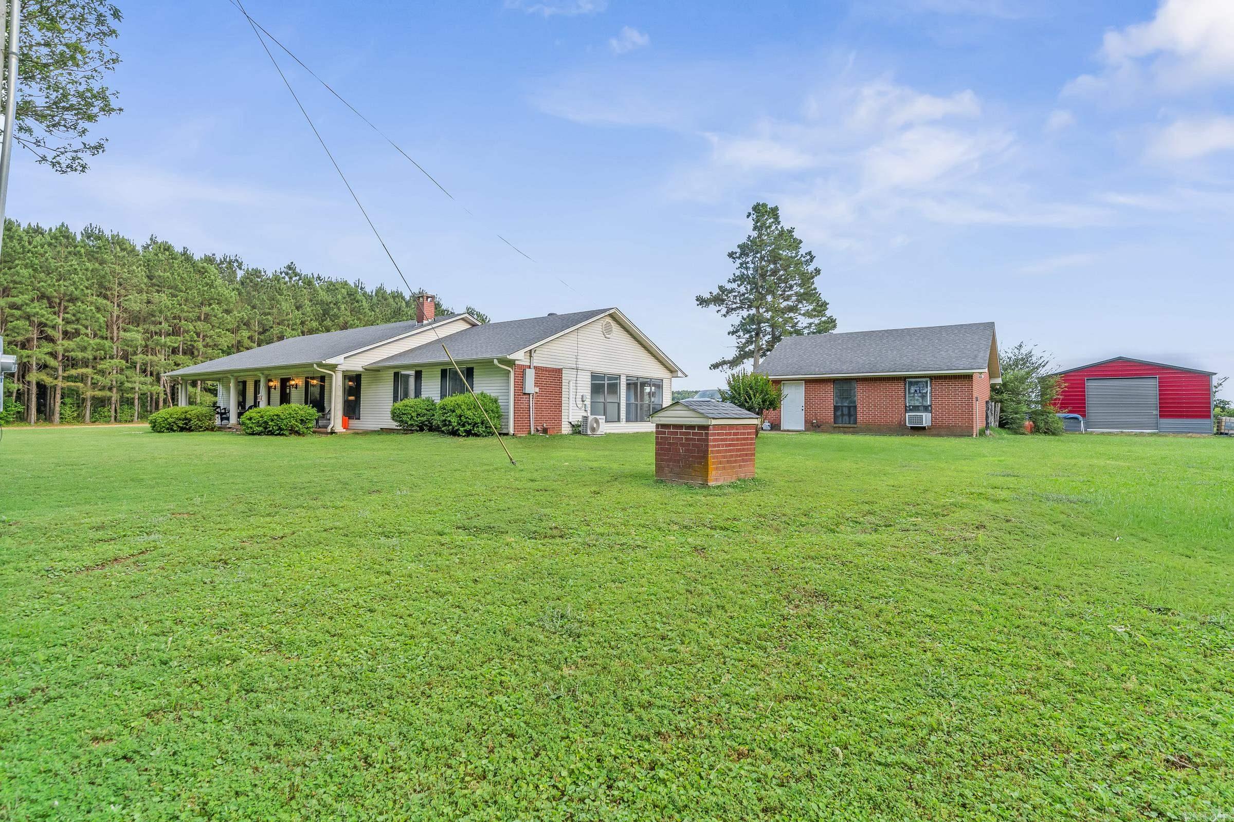 378 317  Lockesburg, AR