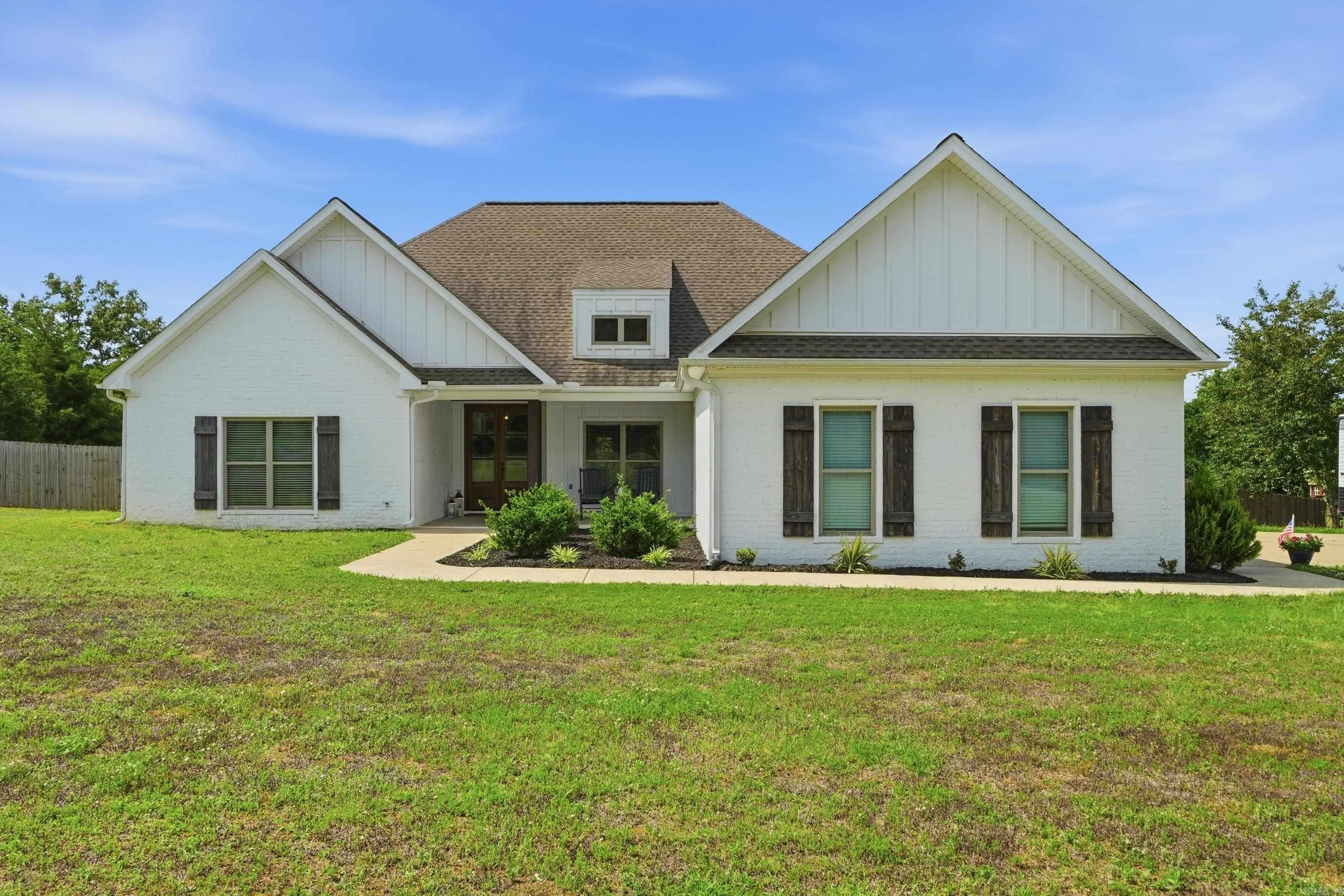 64 Hargrove  Greenbrier, AR