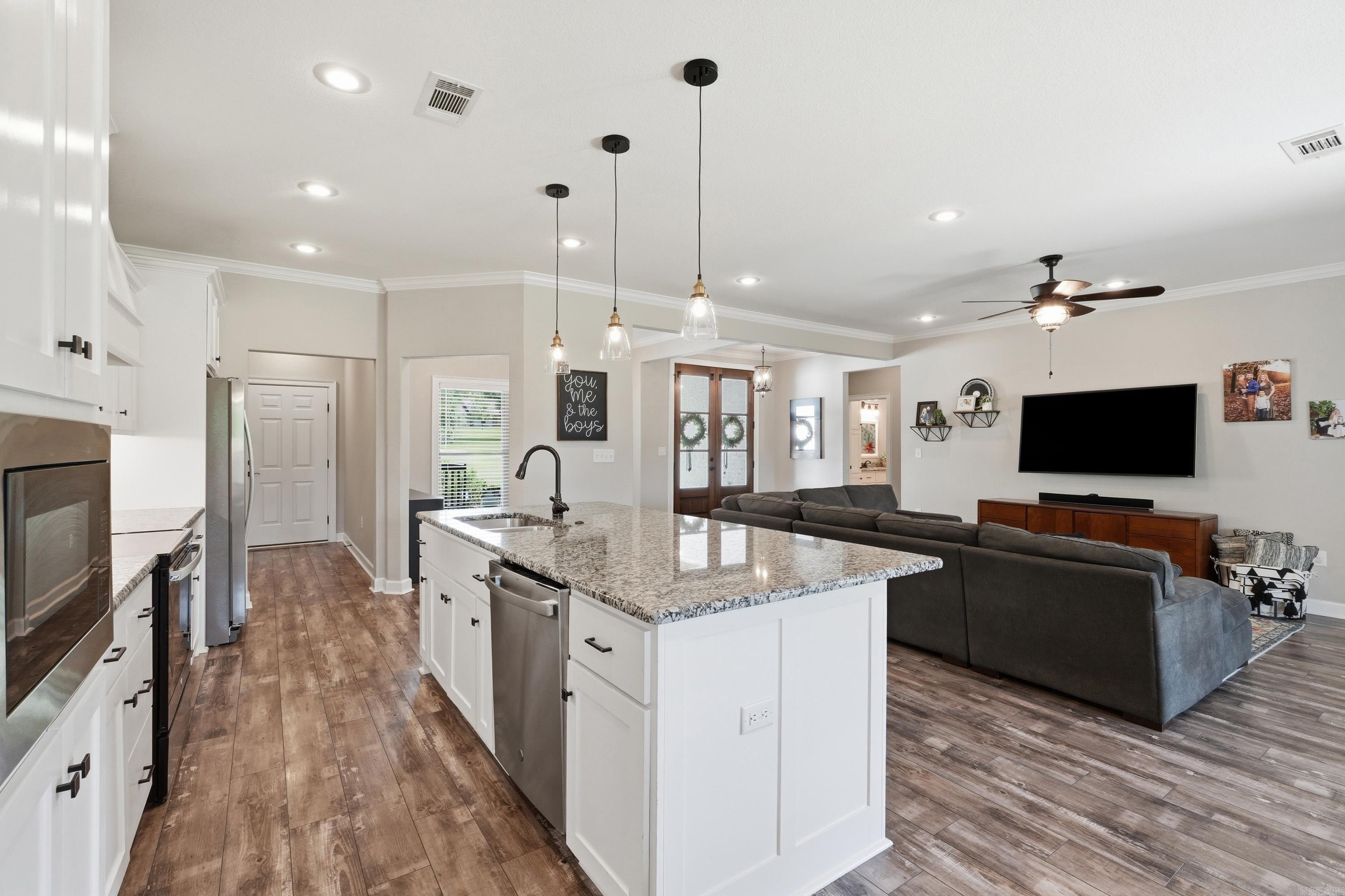 64 Hargrove  Greenbrier, AR