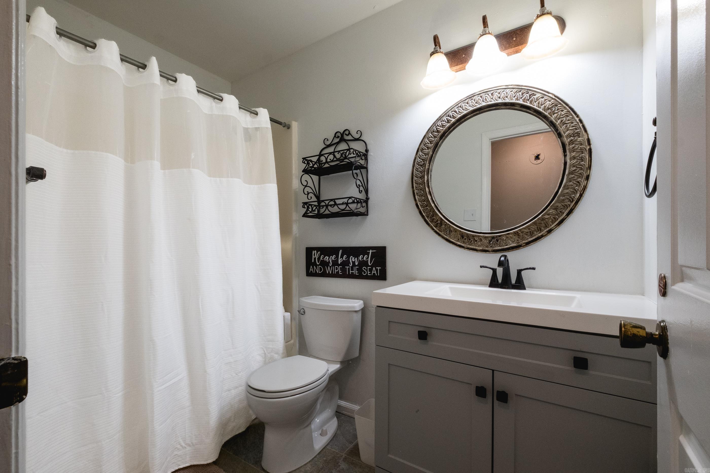 4 Oak Forest  Maumelle, AR