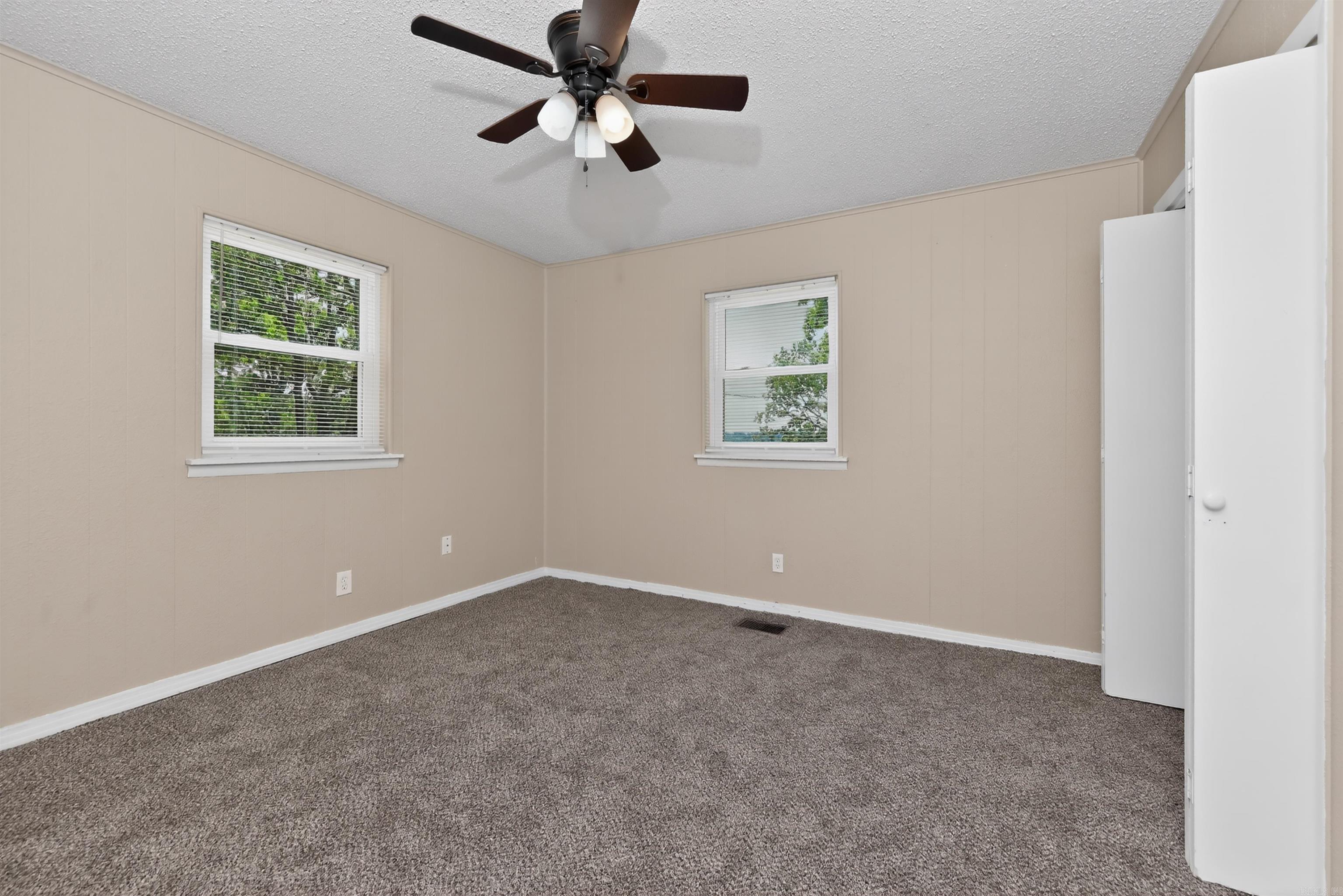 32 Oakview  North Little Rock, AR