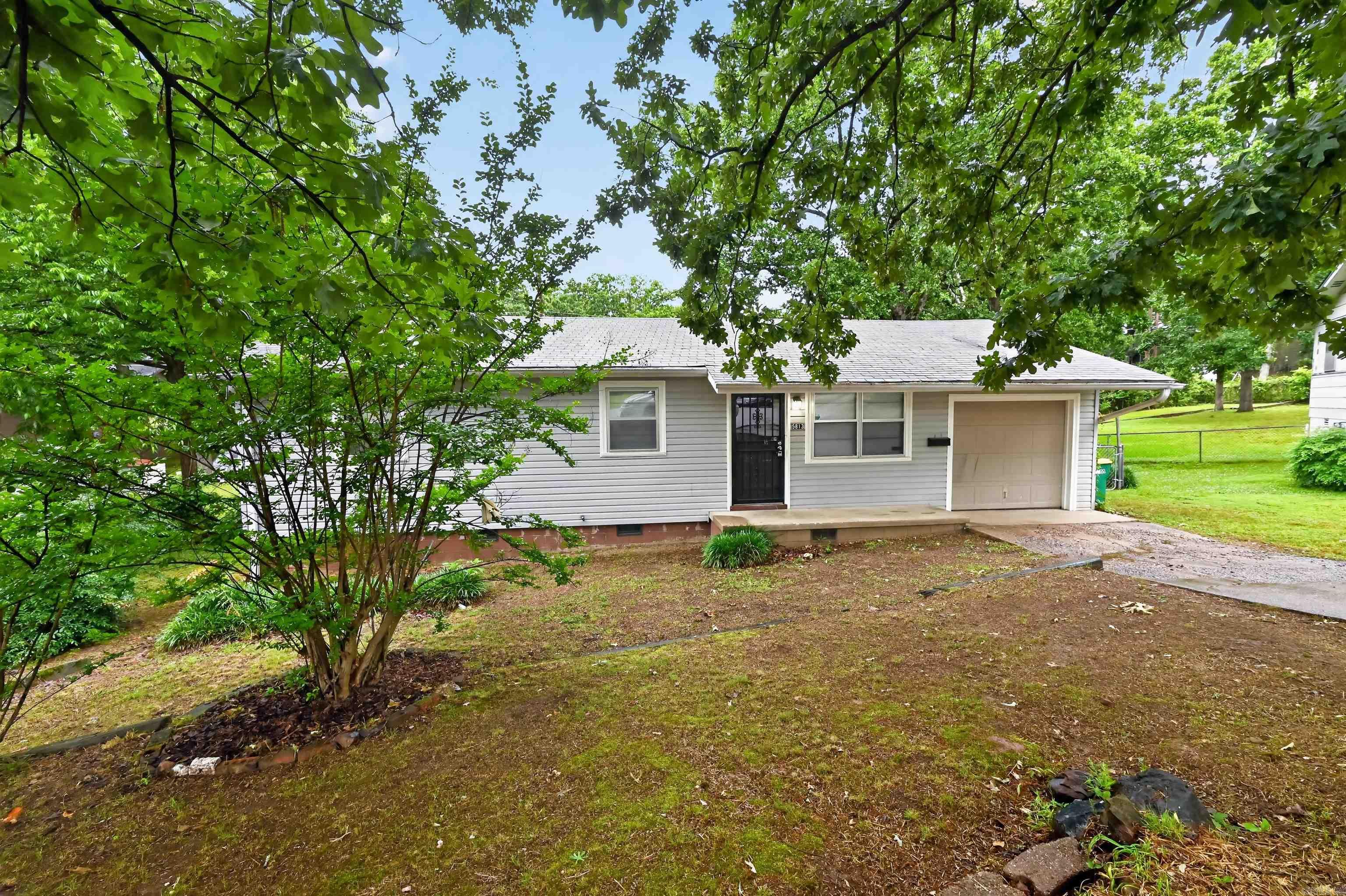 5813 Wisteria  North Little Rock, AR