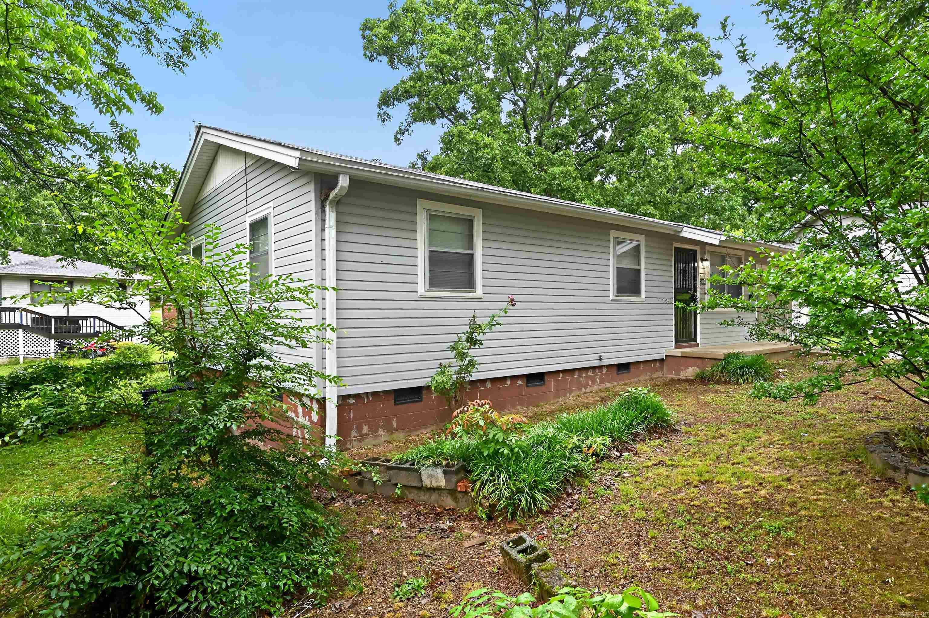 5813 Wisteria  North Little Rock, AR