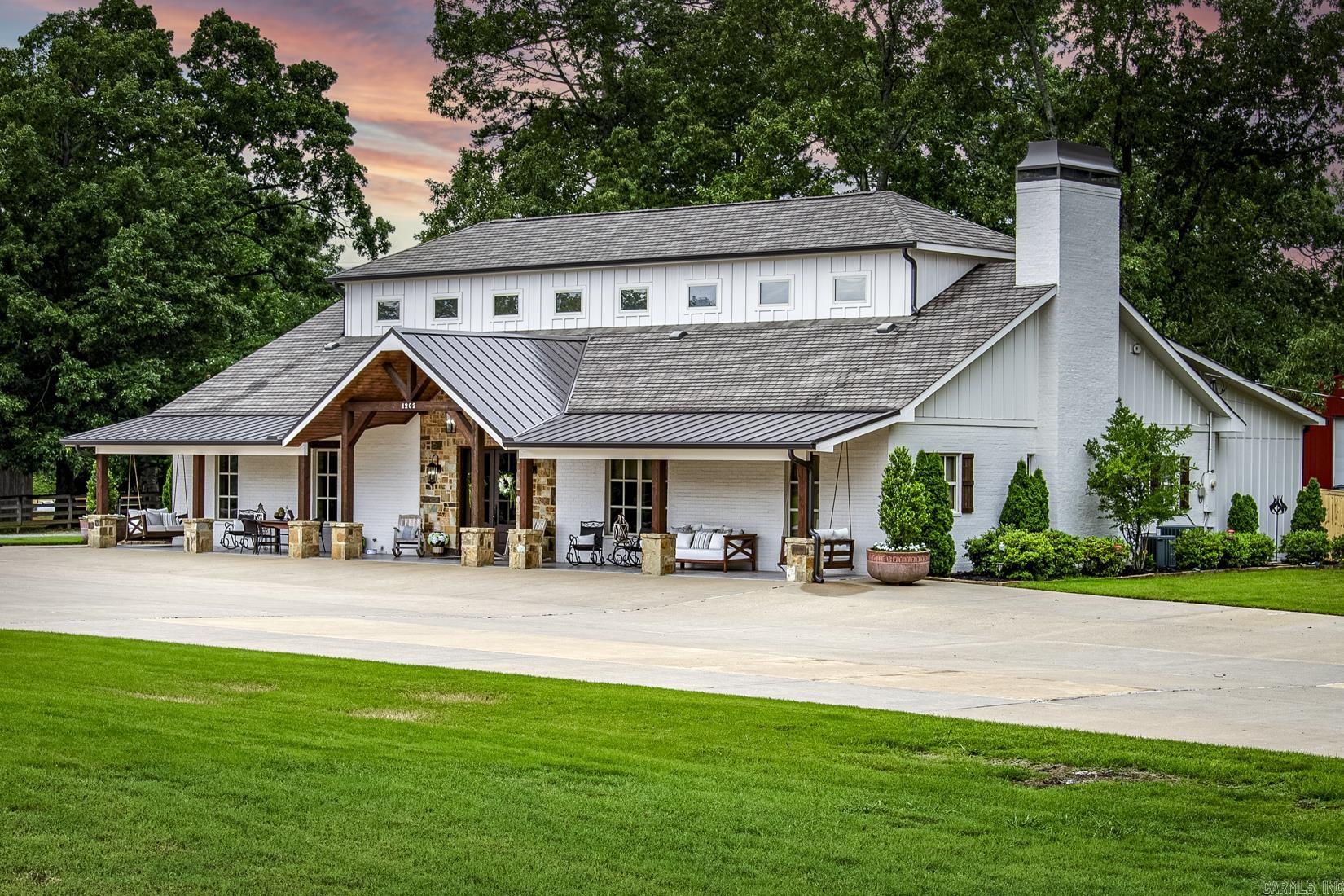 1202 Hilldale Cove Alexander, AR 72002