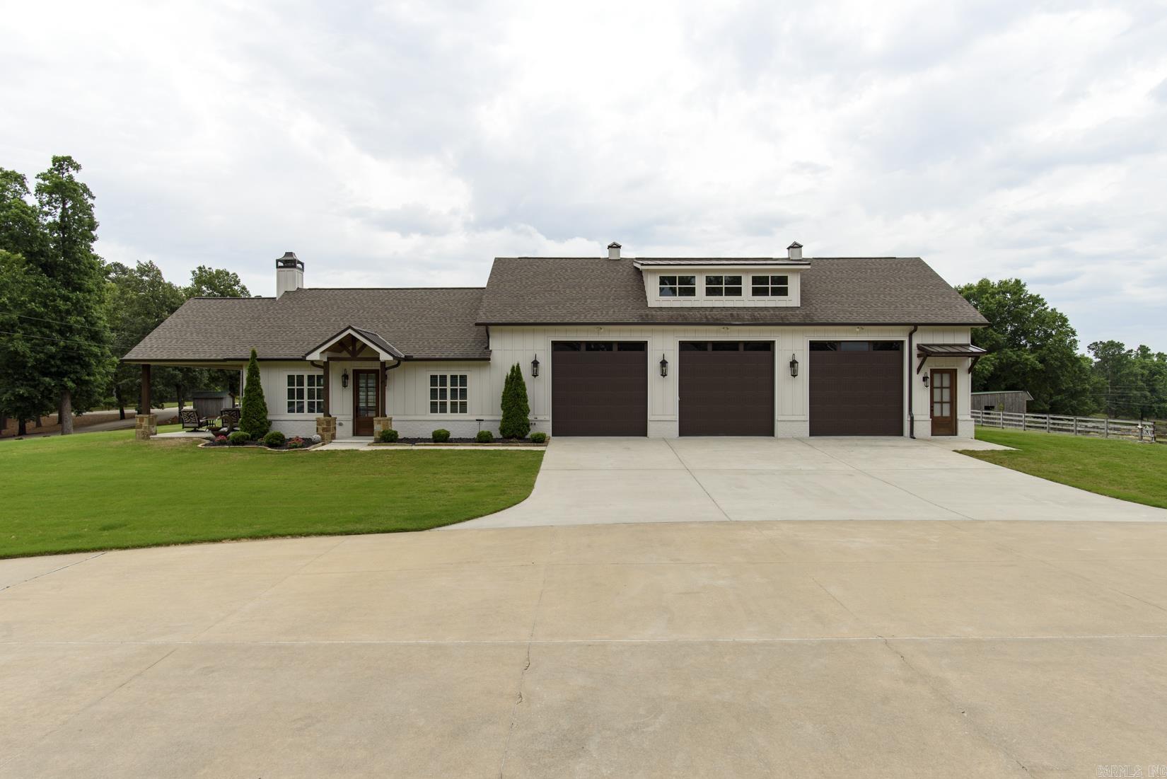 1202 Hilldale Cove  Alexander, AR