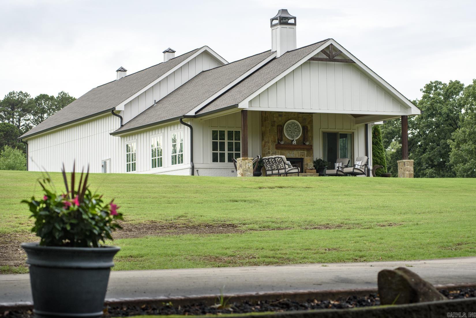 1202 Hilldale Cove  Alexander, AR