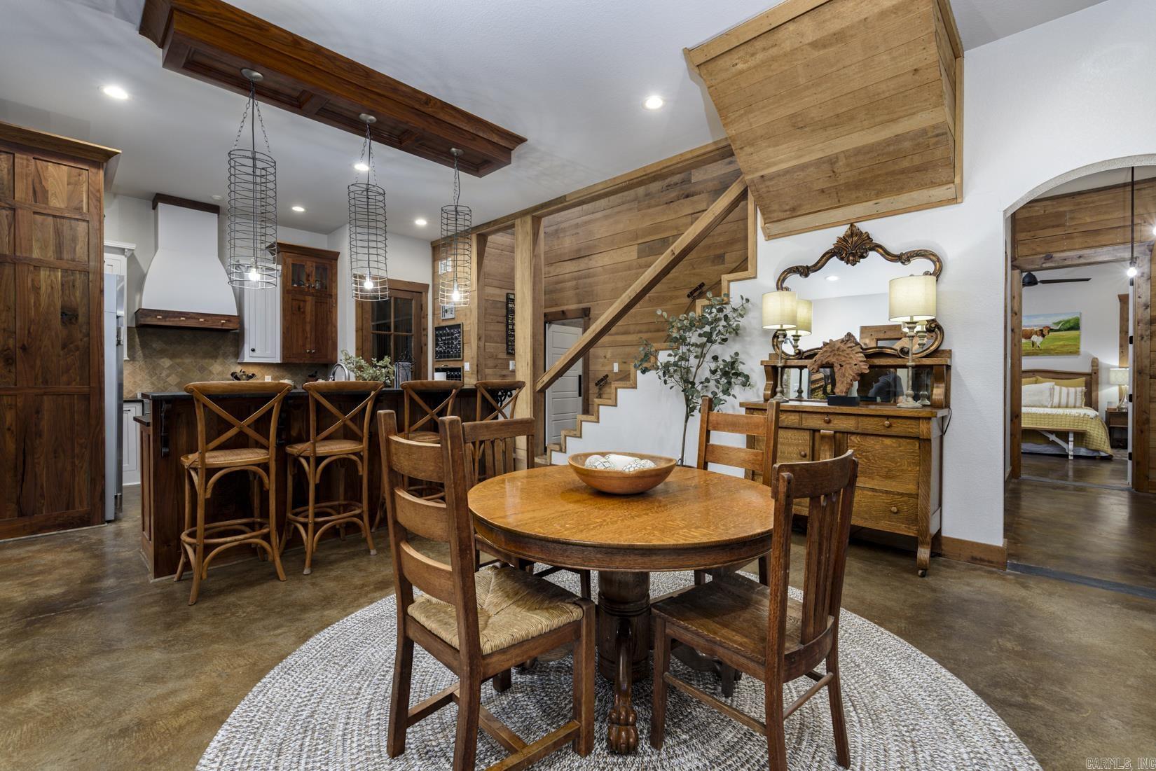 1202 Hilldale Cove Alexander, AR 72002