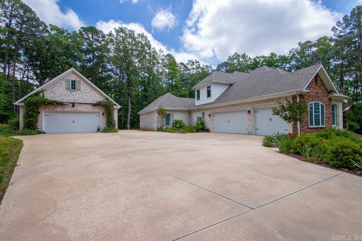 525 Forest Pond Lane  Benton, AR