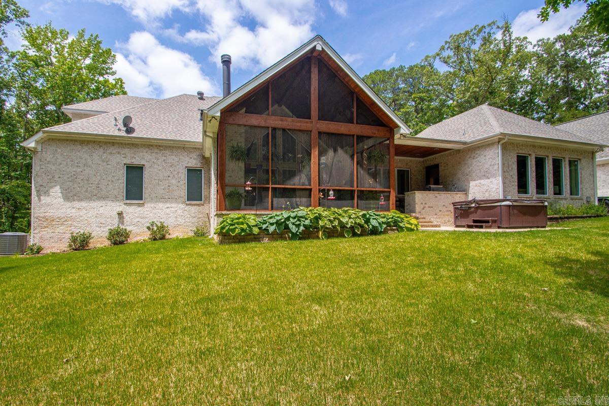 525 Forest Pond Lane  Benton, AR