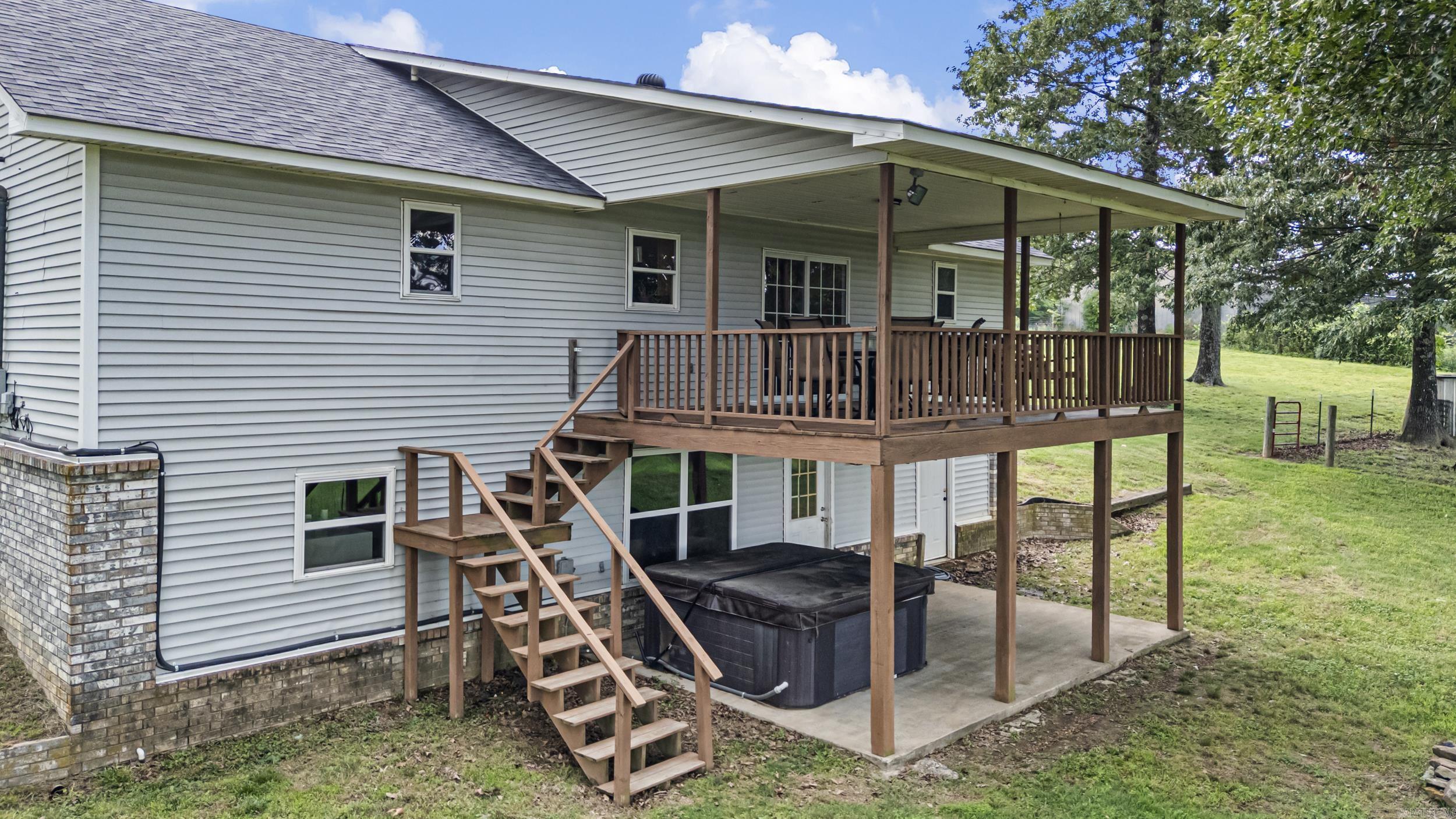 2072 Rockhouse Road  Bee Branch, AR