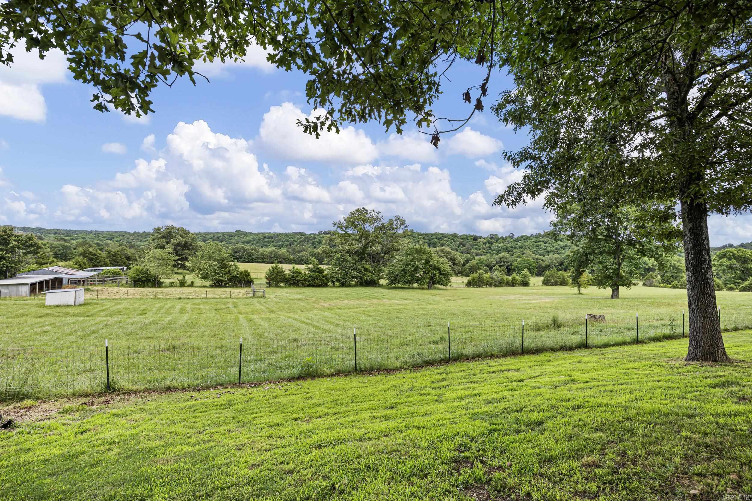 2072 Rockhouse Road  Bee Branch, AR