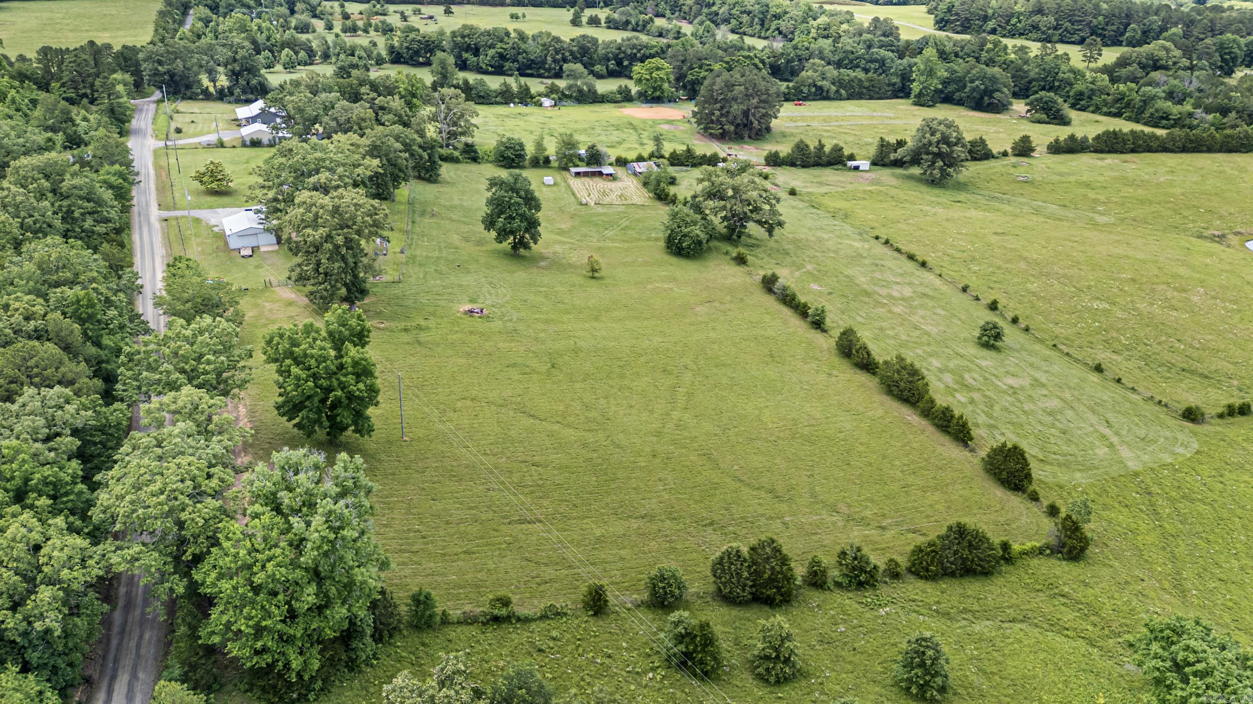 2072 Rockhouse Road  Bee Branch, AR