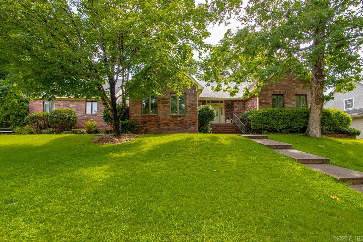 1145 Cambridge Circle Benton, AR 72019