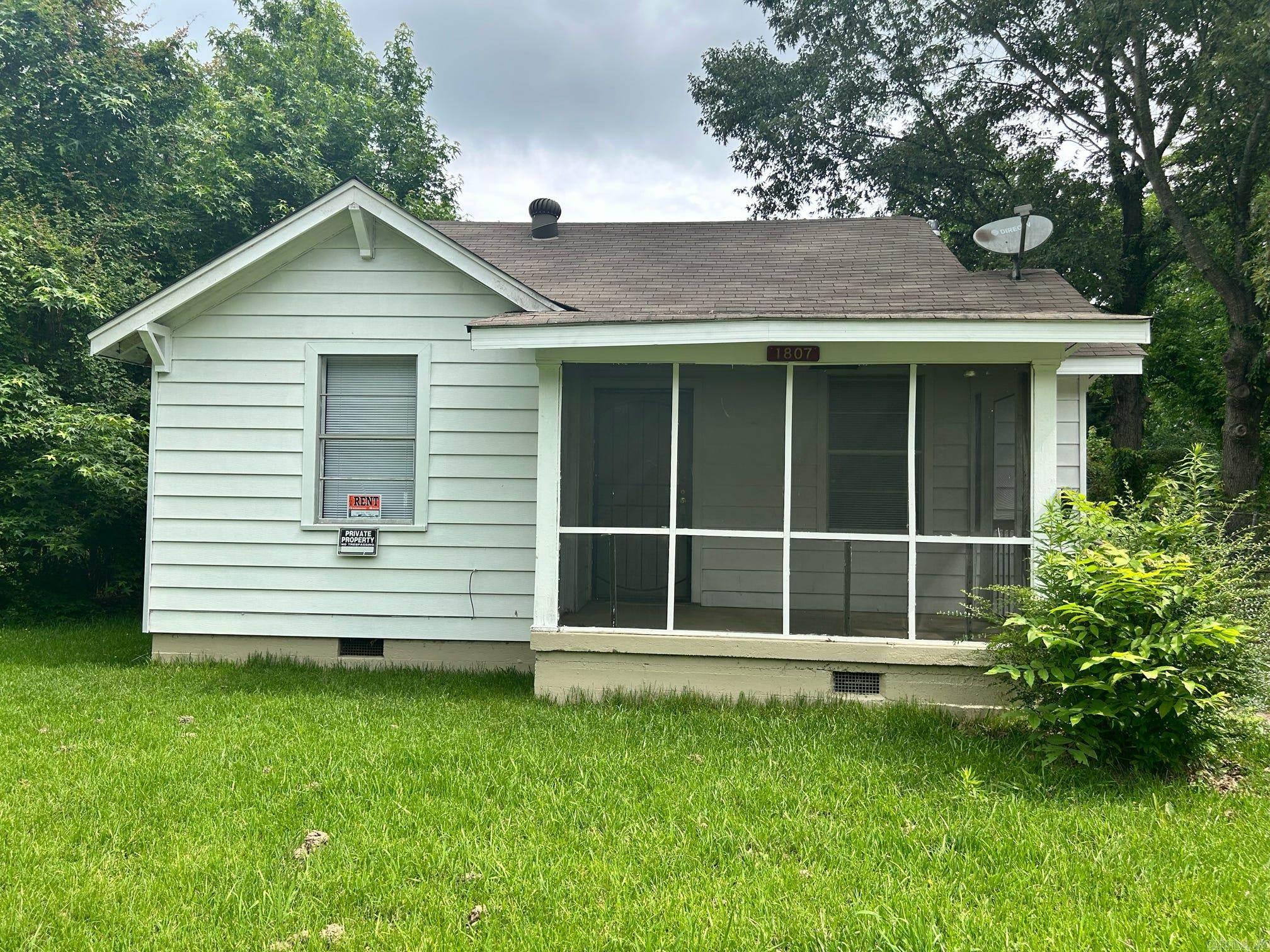 1807 W 27Th  Pine Bluff, AR