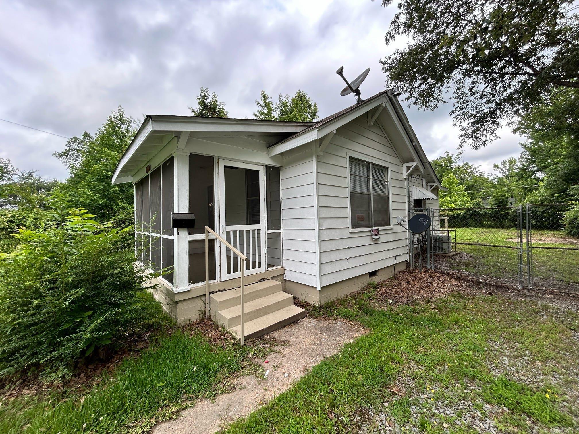 1807 W 27Th  Pine Bluff, AR