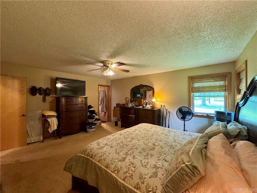 715 Dug  Russellville, AR