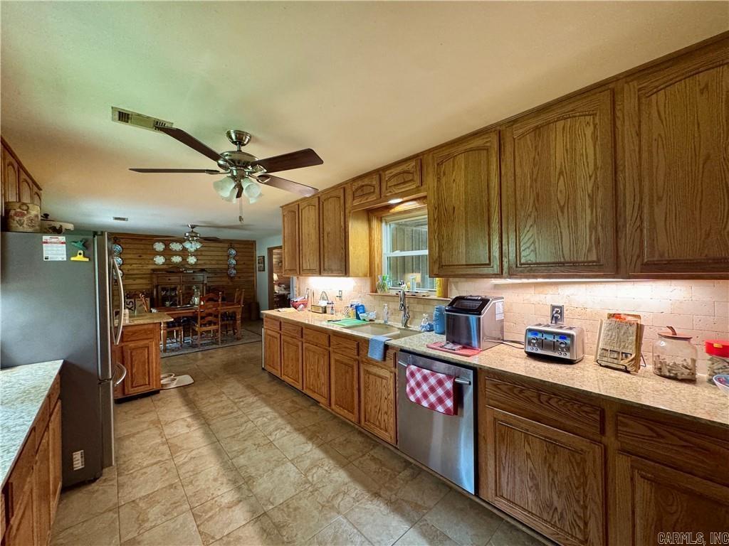 715 Dug  Russellville, AR