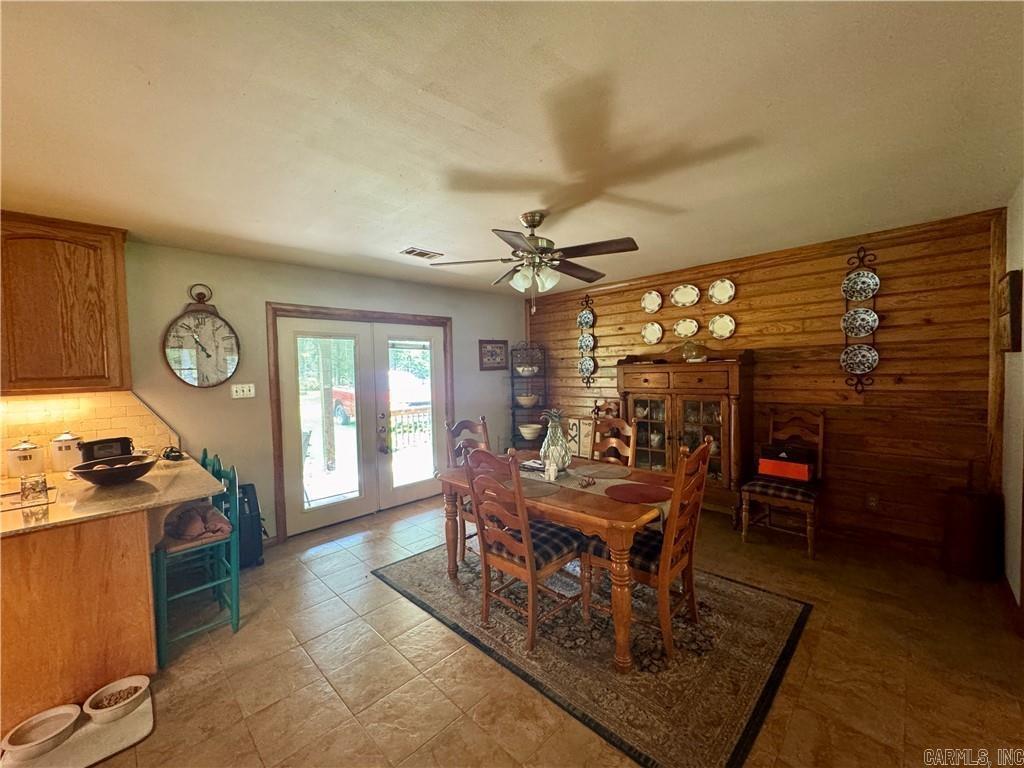 715 Dug  Russellville, AR