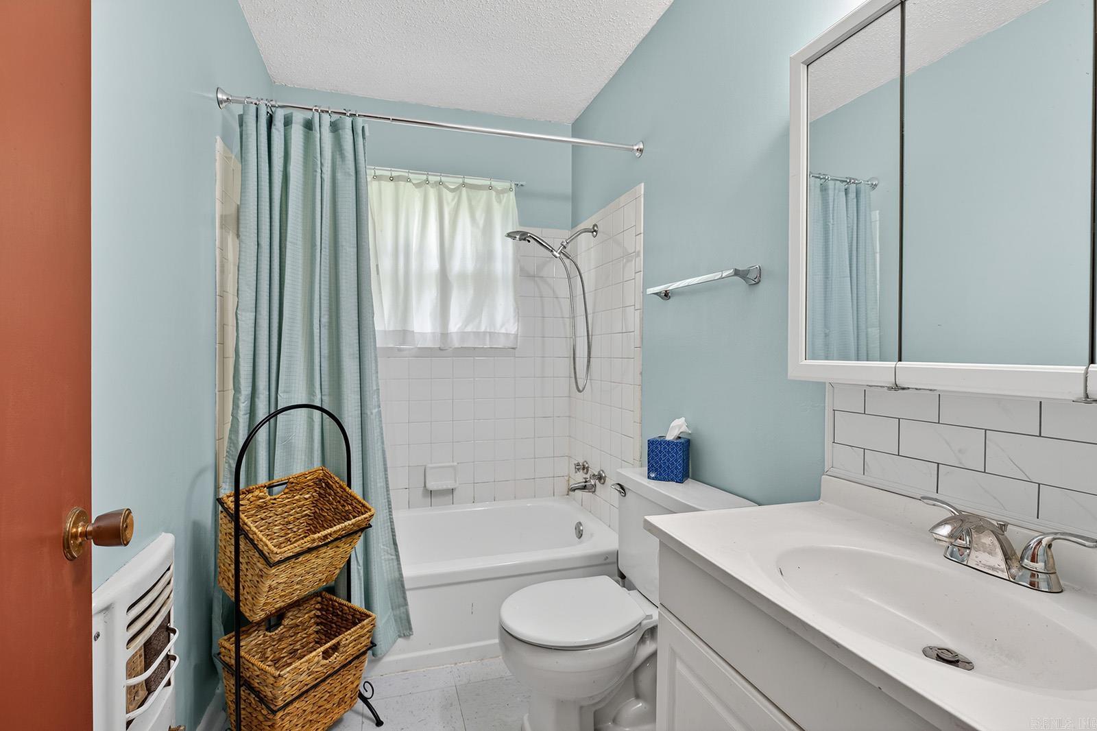7905 Woodhaven  Little Rock, AR