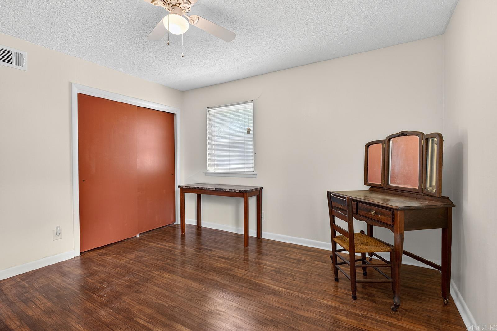 7905 Woodhaven  Little Rock, AR