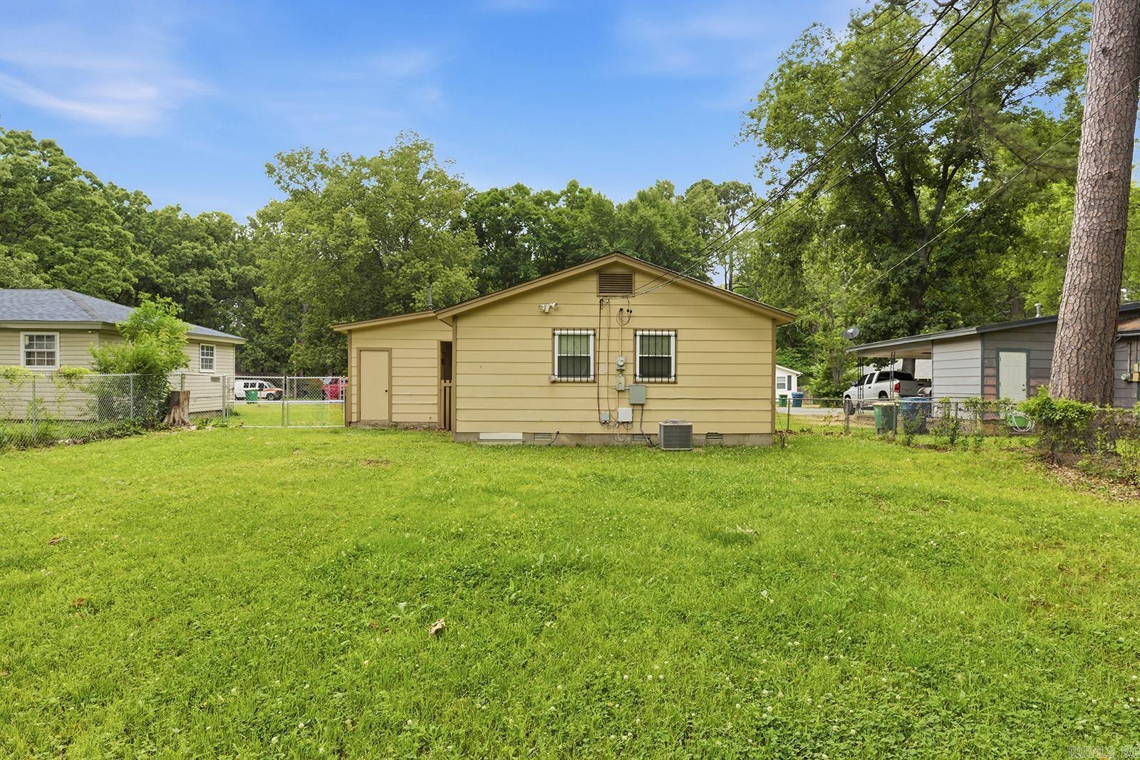 7905 Woodhaven  Little Rock, AR