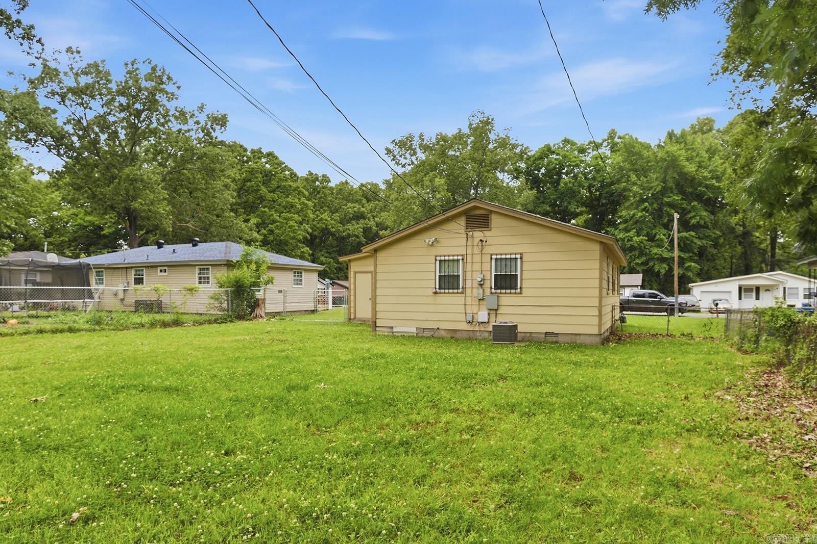 7905 Woodhaven  Little Rock, AR