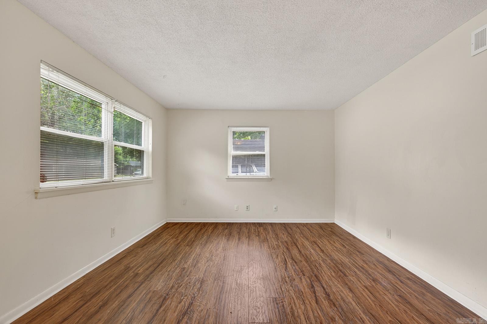 7905 Woodhaven  Little Rock, AR