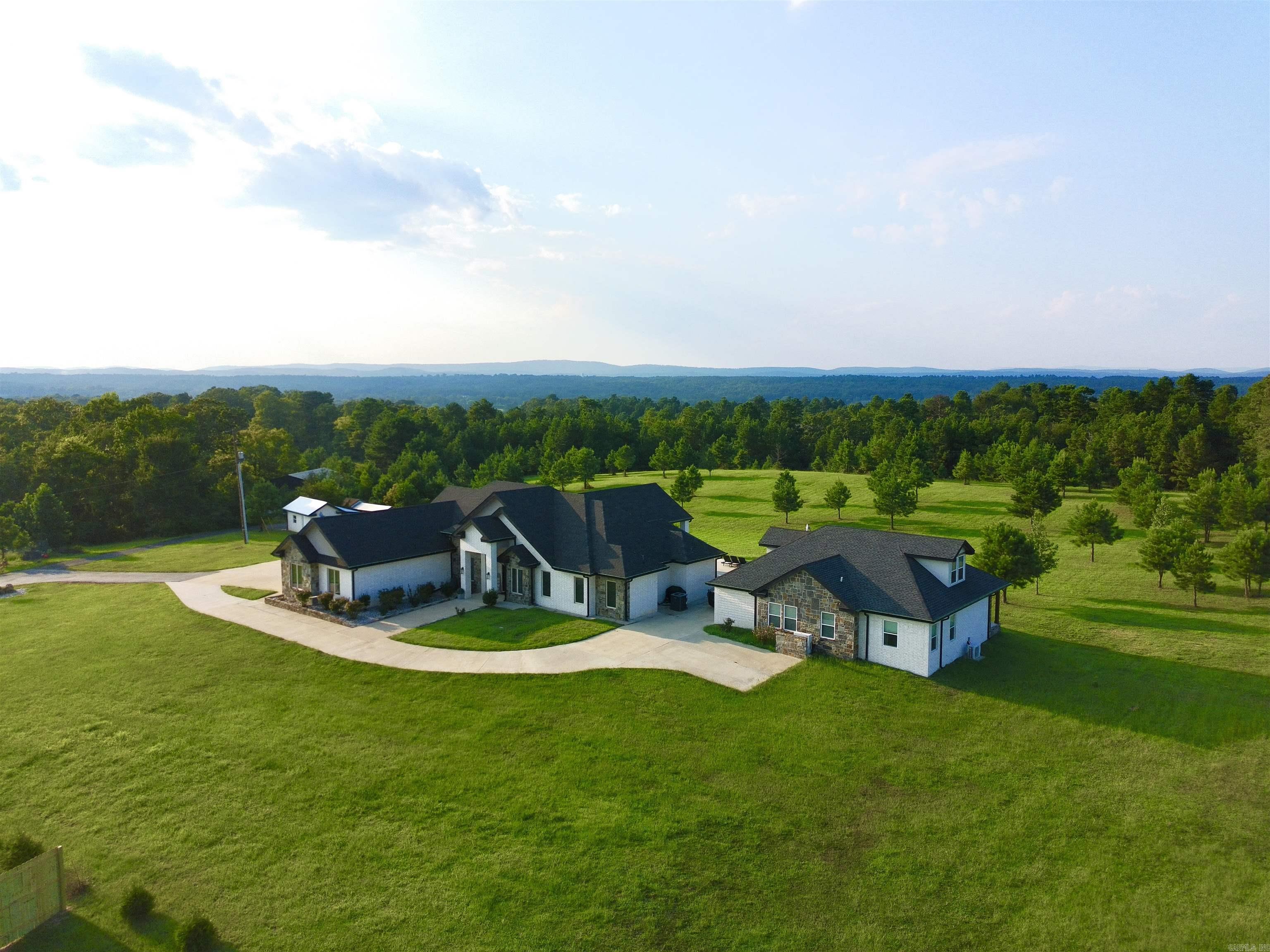 4907 Sunshine Rd  Pearcy, AR