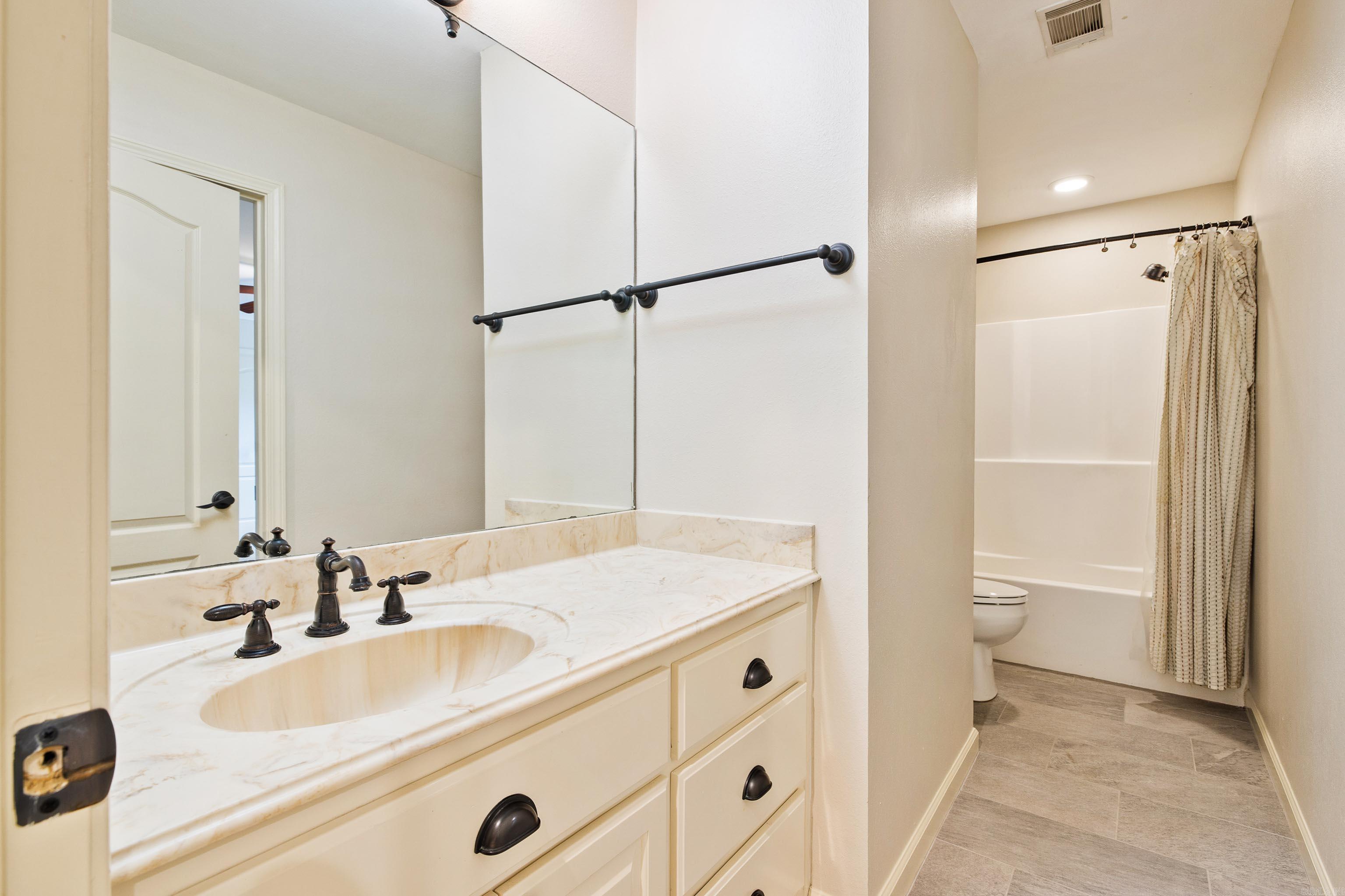 4223 Peeler Bend  Benton, AR