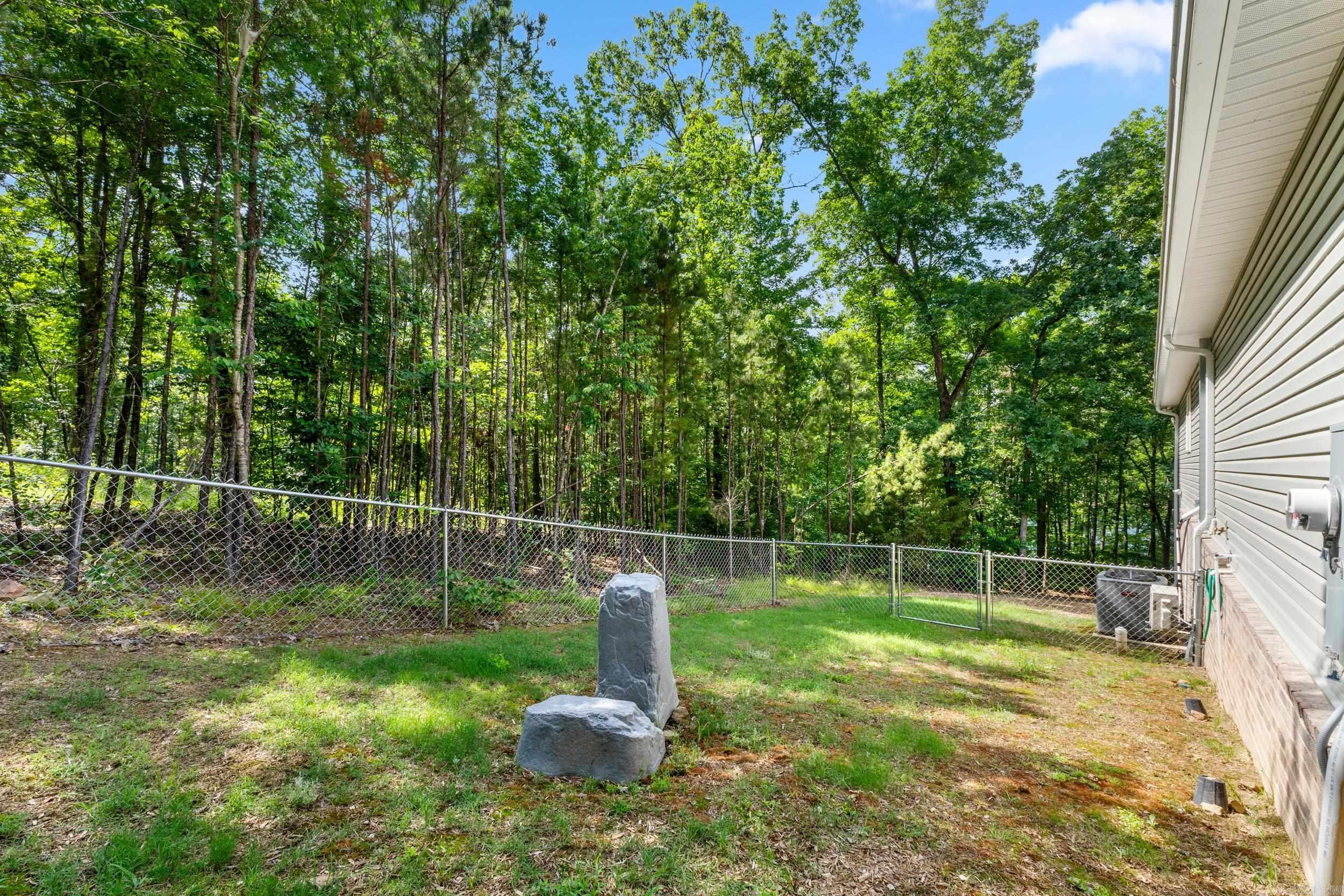 624 Valhalla Drive  Greers Ferry, AR
