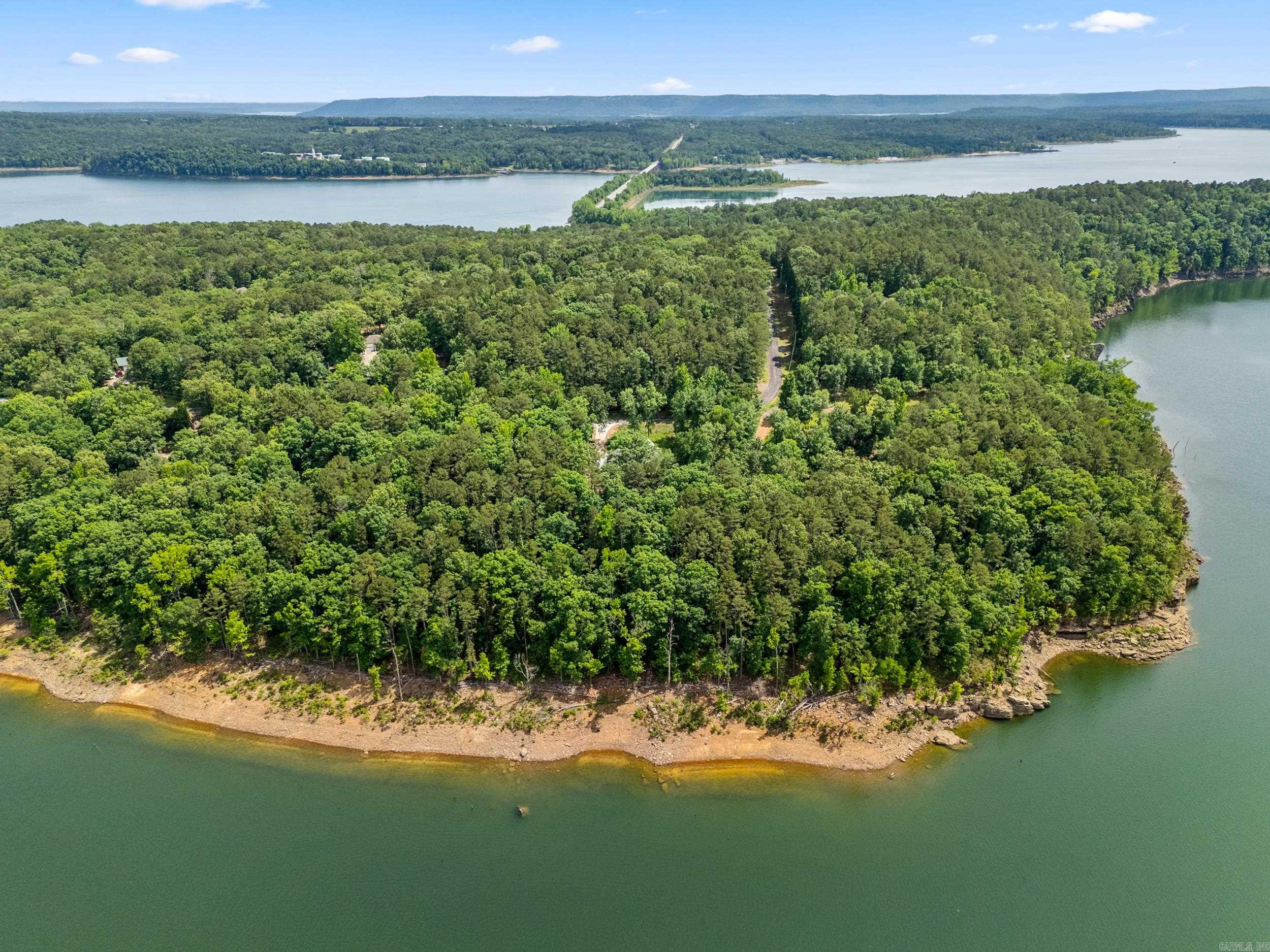 624 Valhalla Drive  Greers Ferry, AR